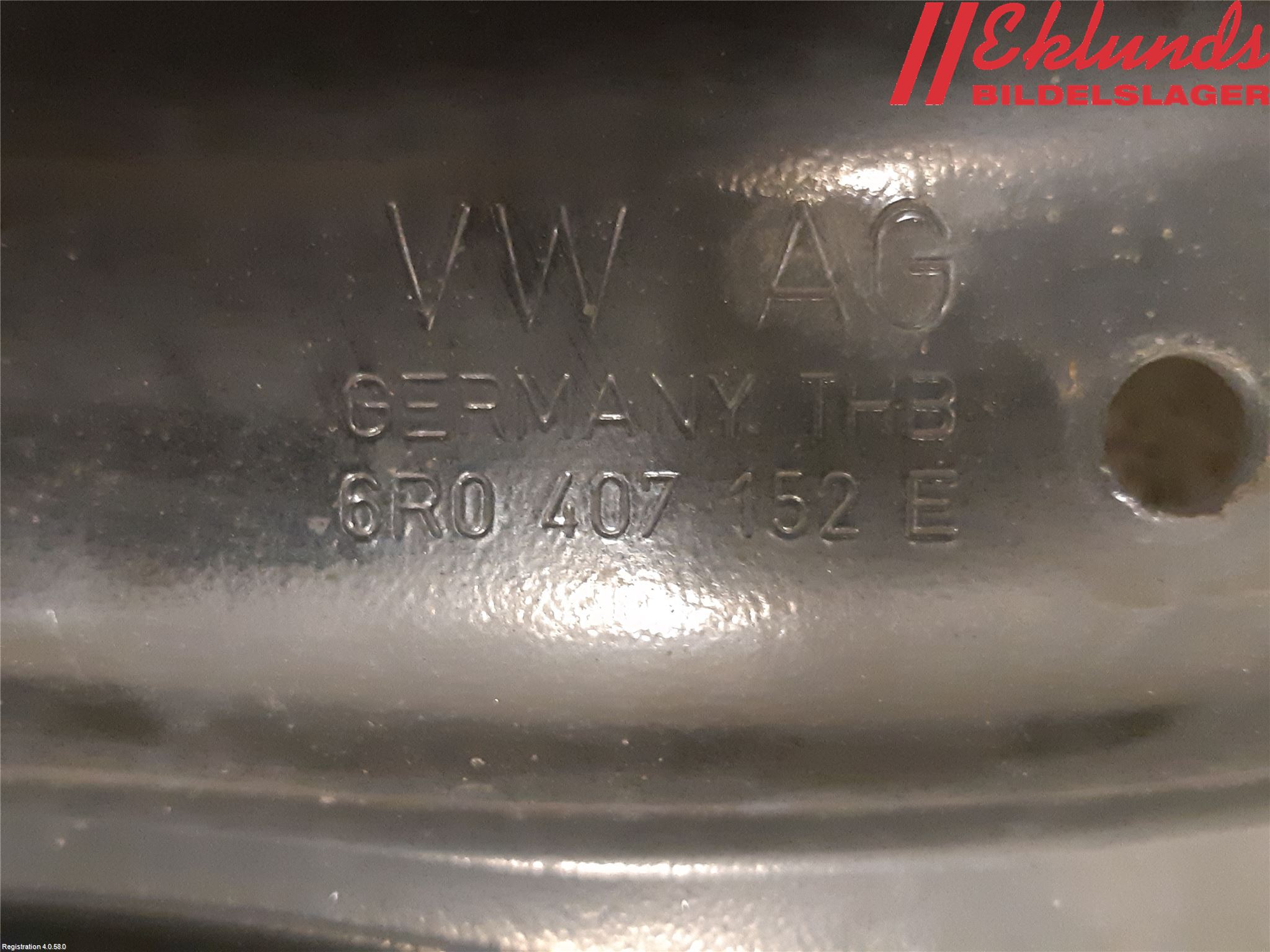 Skoda FABIA 15-21 Bärarm Fram Undre Hö
