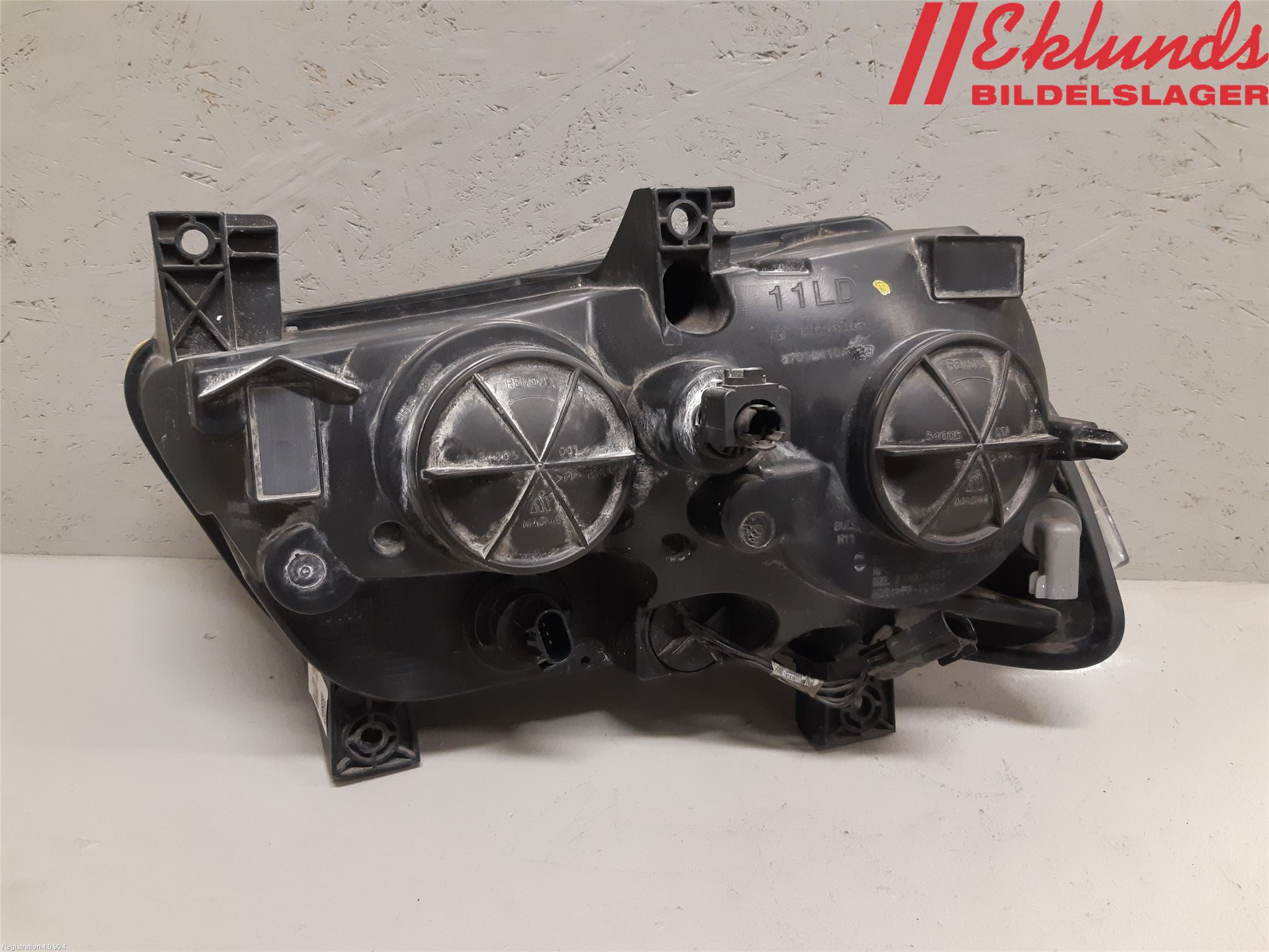 Dodge CHARGER 66- Strålkastare Höger