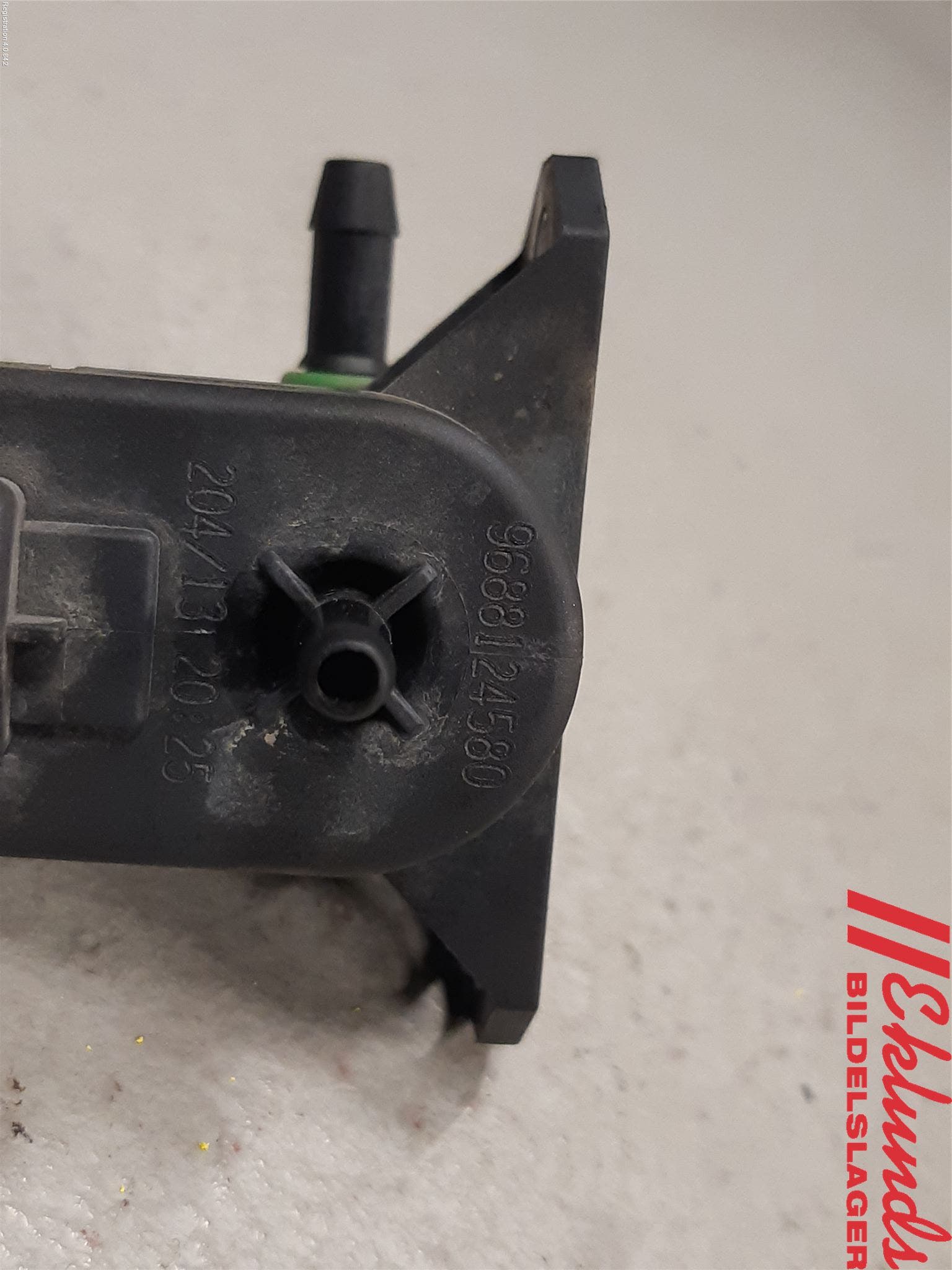 Citroen BERLINGO 08-18 Vakuumventil