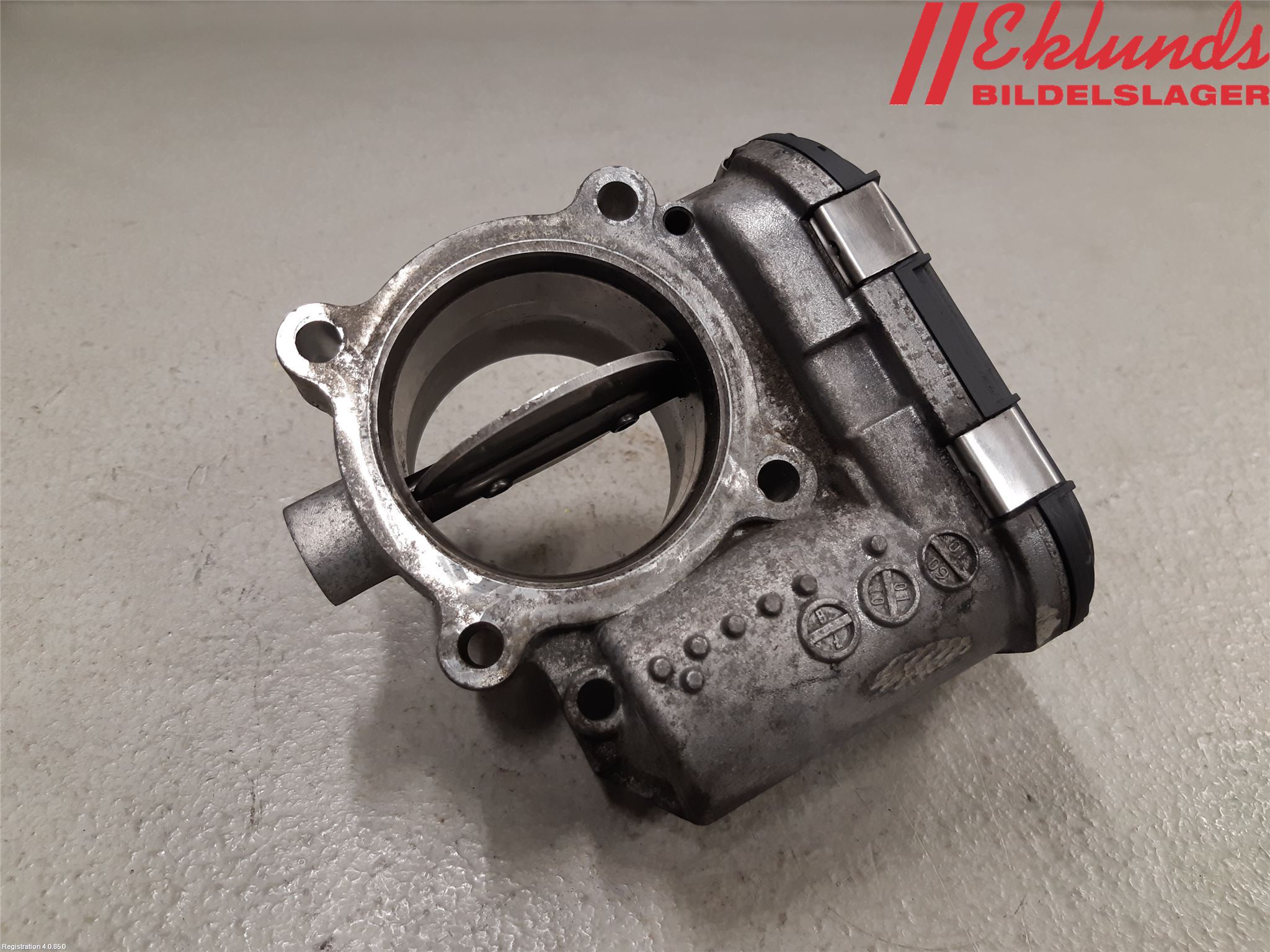 Volvo XC60 09-13 Injspjällhus