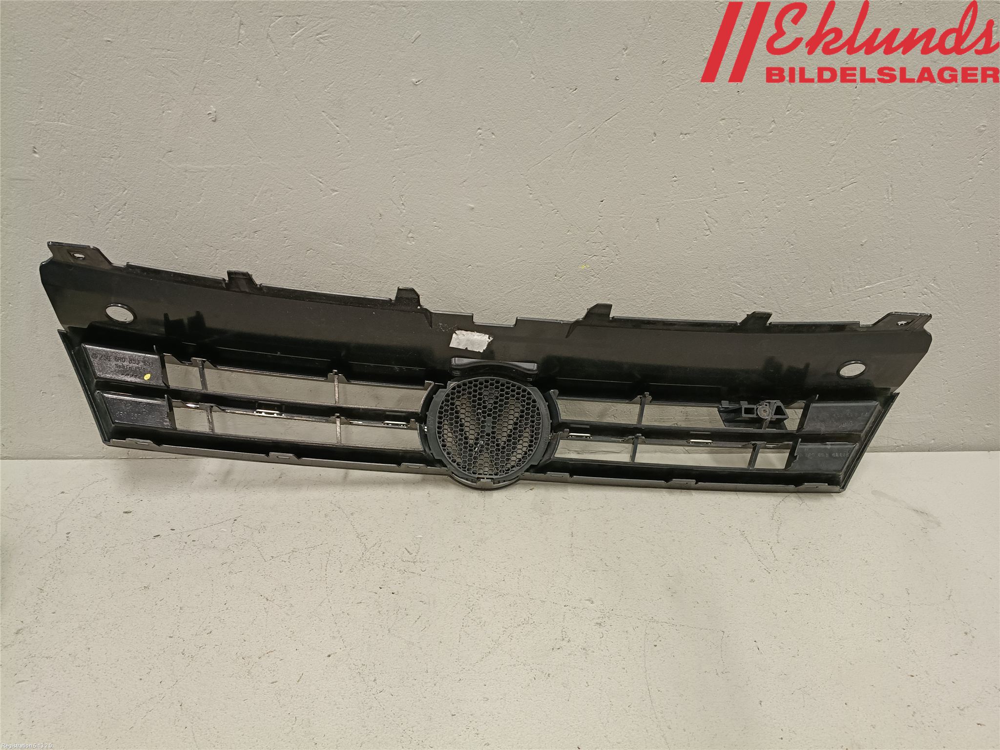 Volkswagen VW POLO 10-17 Grill Komp