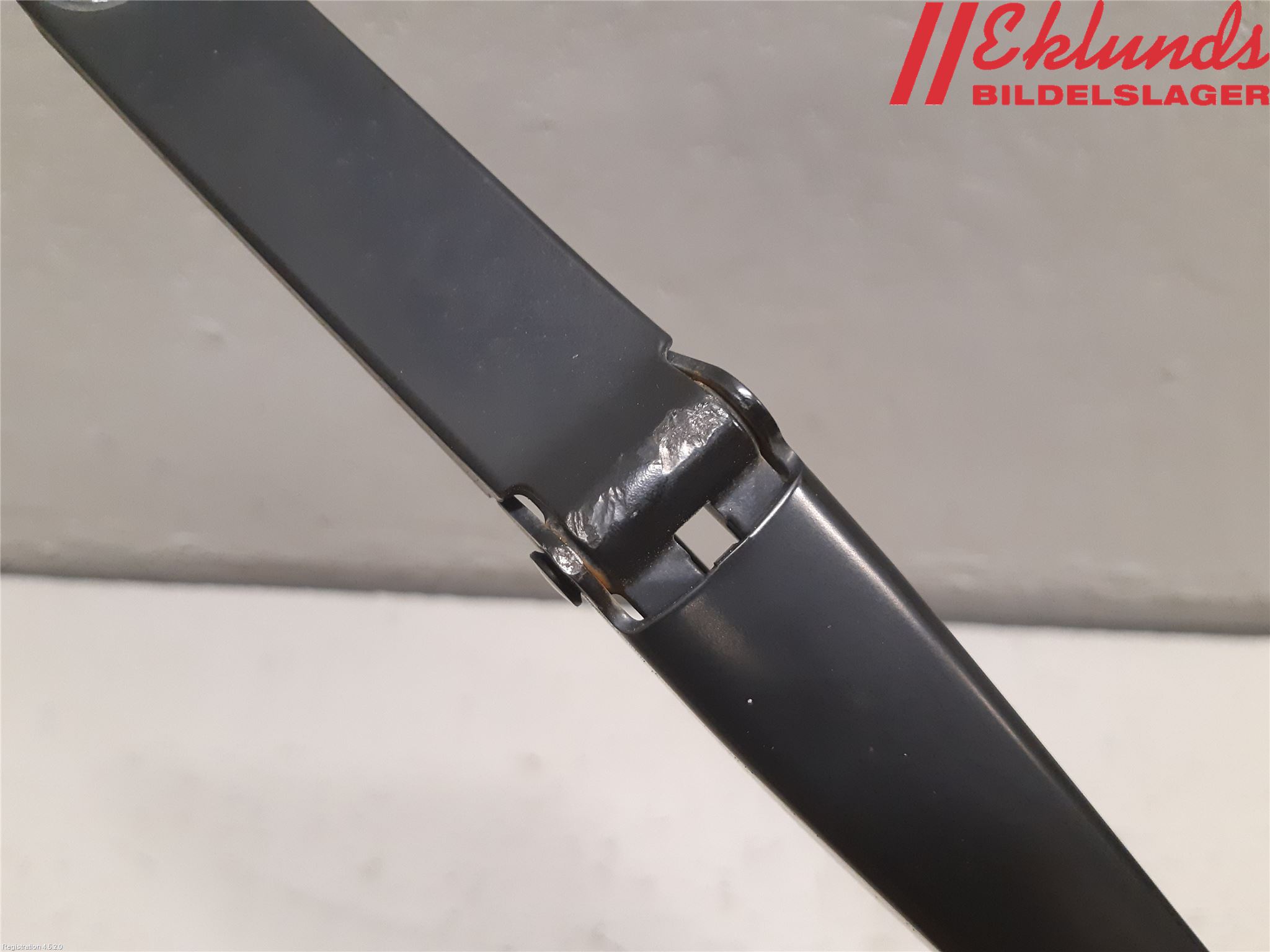 Audi A4/S4 B9 16-19 Torkararm Armar Vindruta