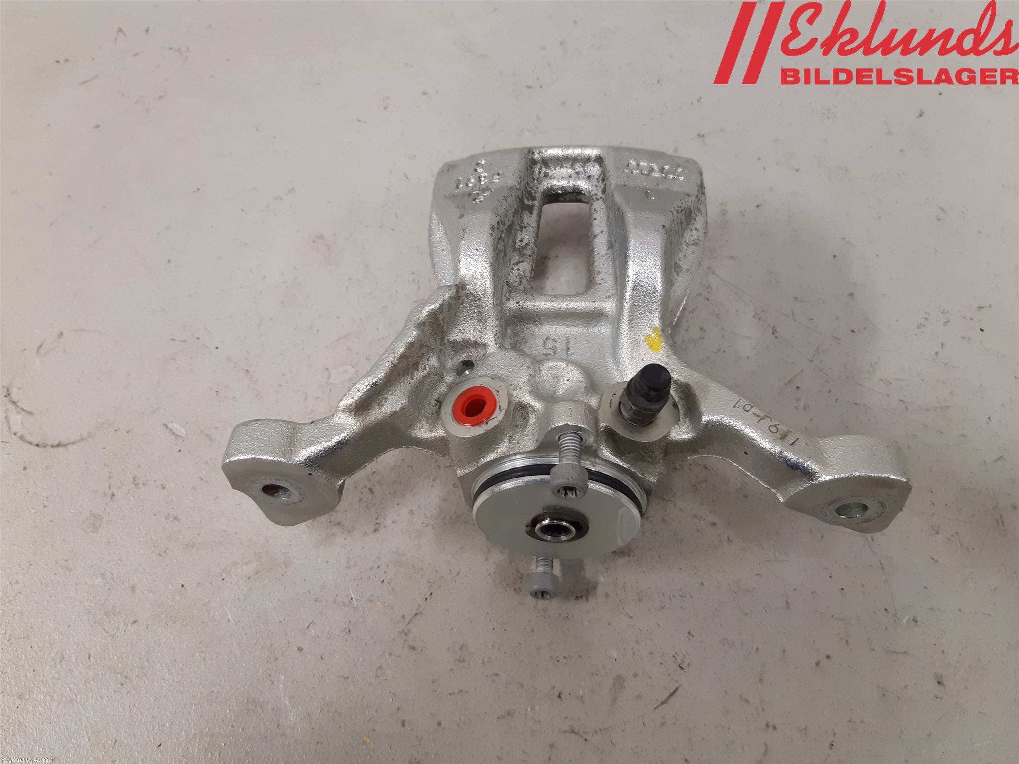 Toyota YARIS XP21 20- Bromsok Bak Höger