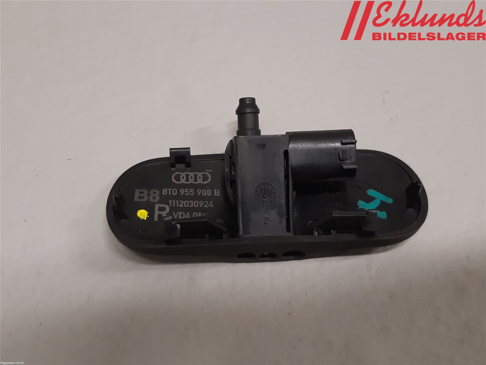 Audi A4 12-15 Spolarmunstycke Rutor