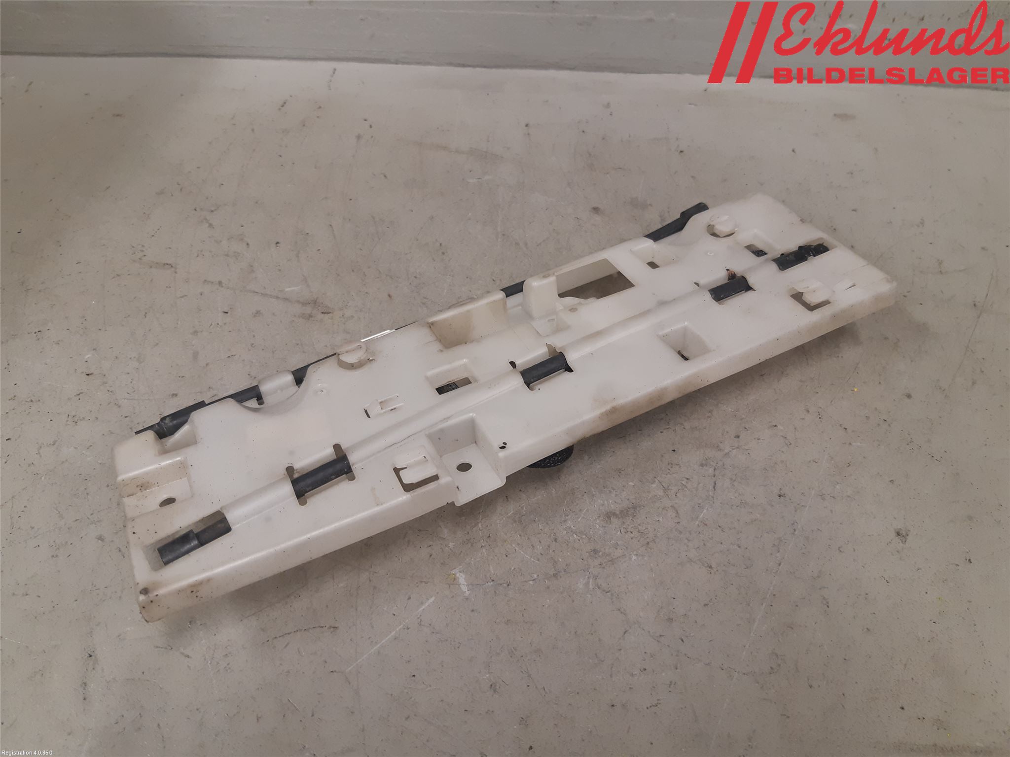 Volvo V60 19- Bakluckeöppnare Automatisk