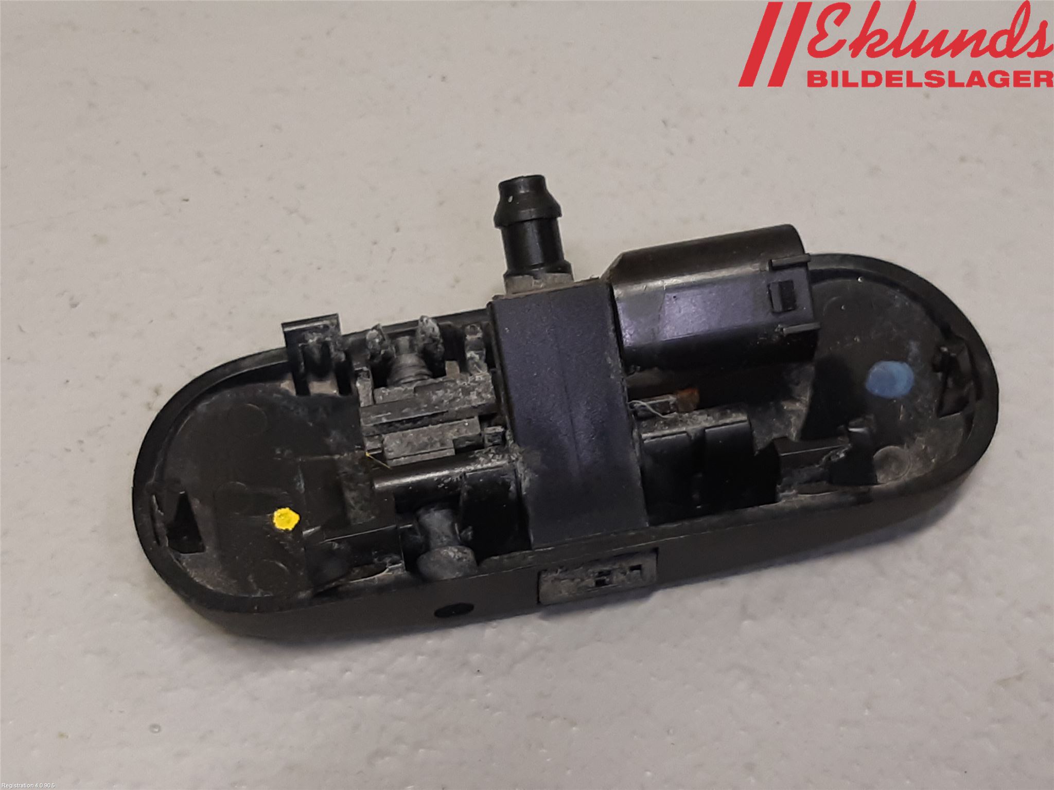 Audi A6 F2/C8 19- Spolarmunstycke Rutor