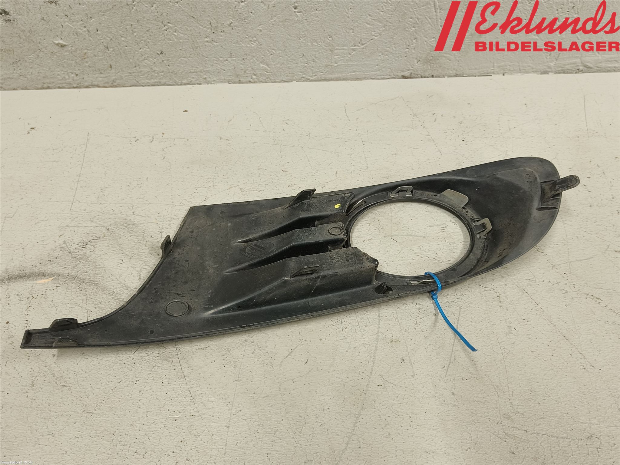 Volkswagen VW GOLF VI 09-13 Dimljussarg Fram
