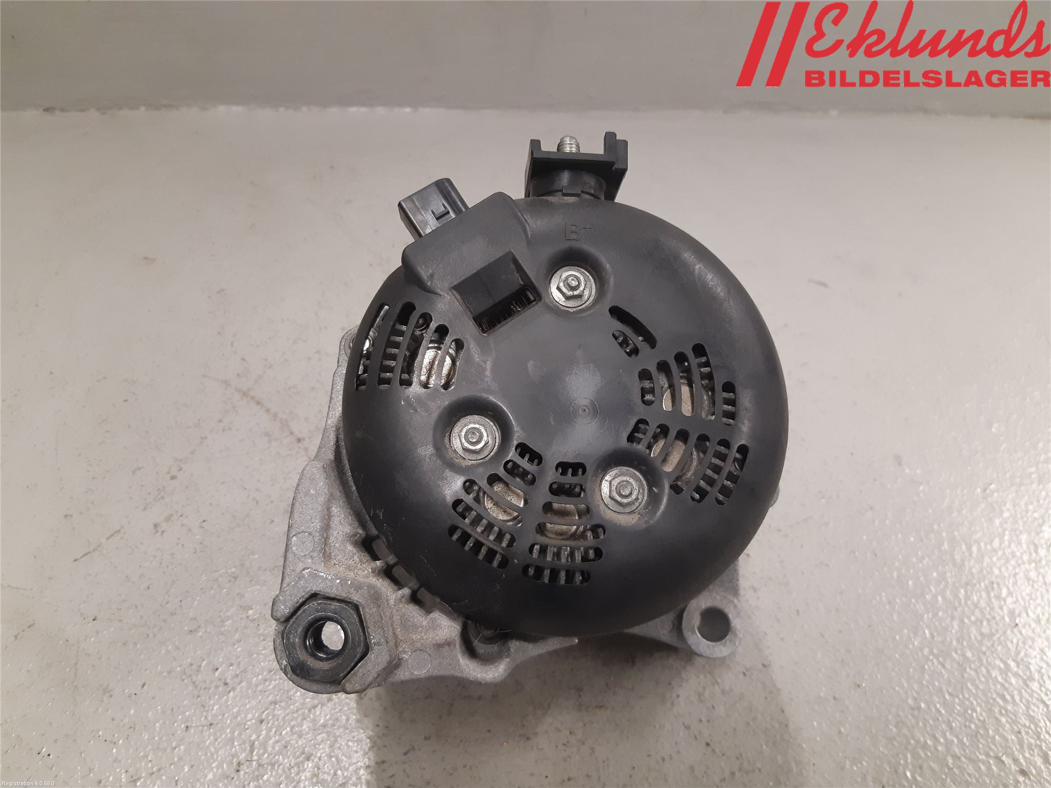 BMW 5 F10/F11/F18 09-17 Generator