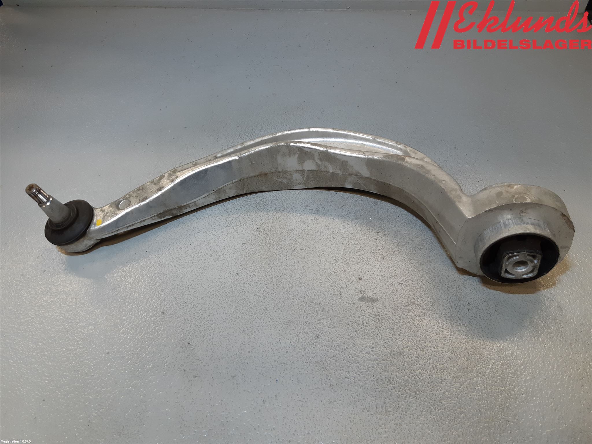 Audi A5 07-16 Bärarm Fram Undre Hö