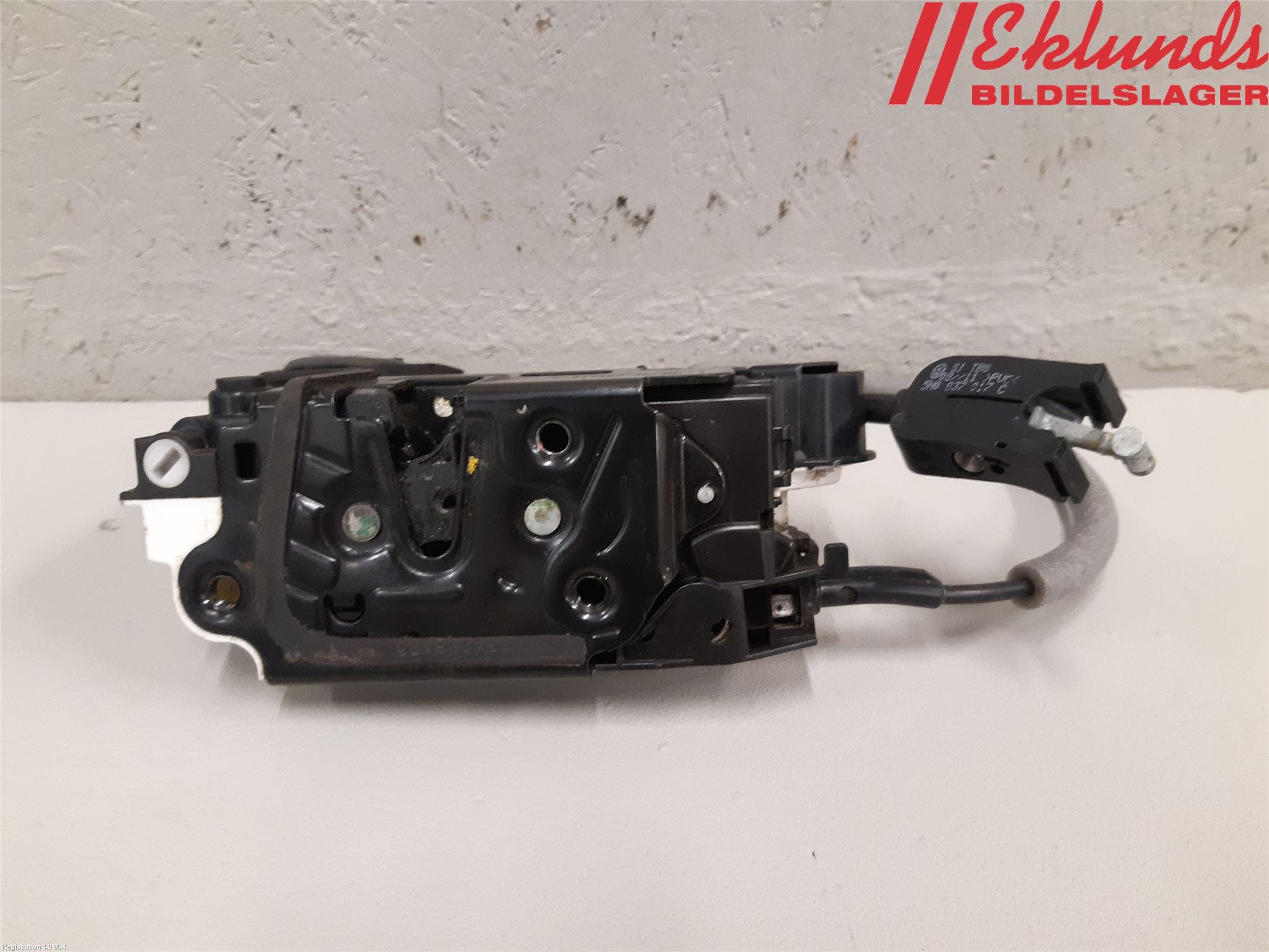 Volkswagen VW POLO 10-17 Låskista-Dörrlås