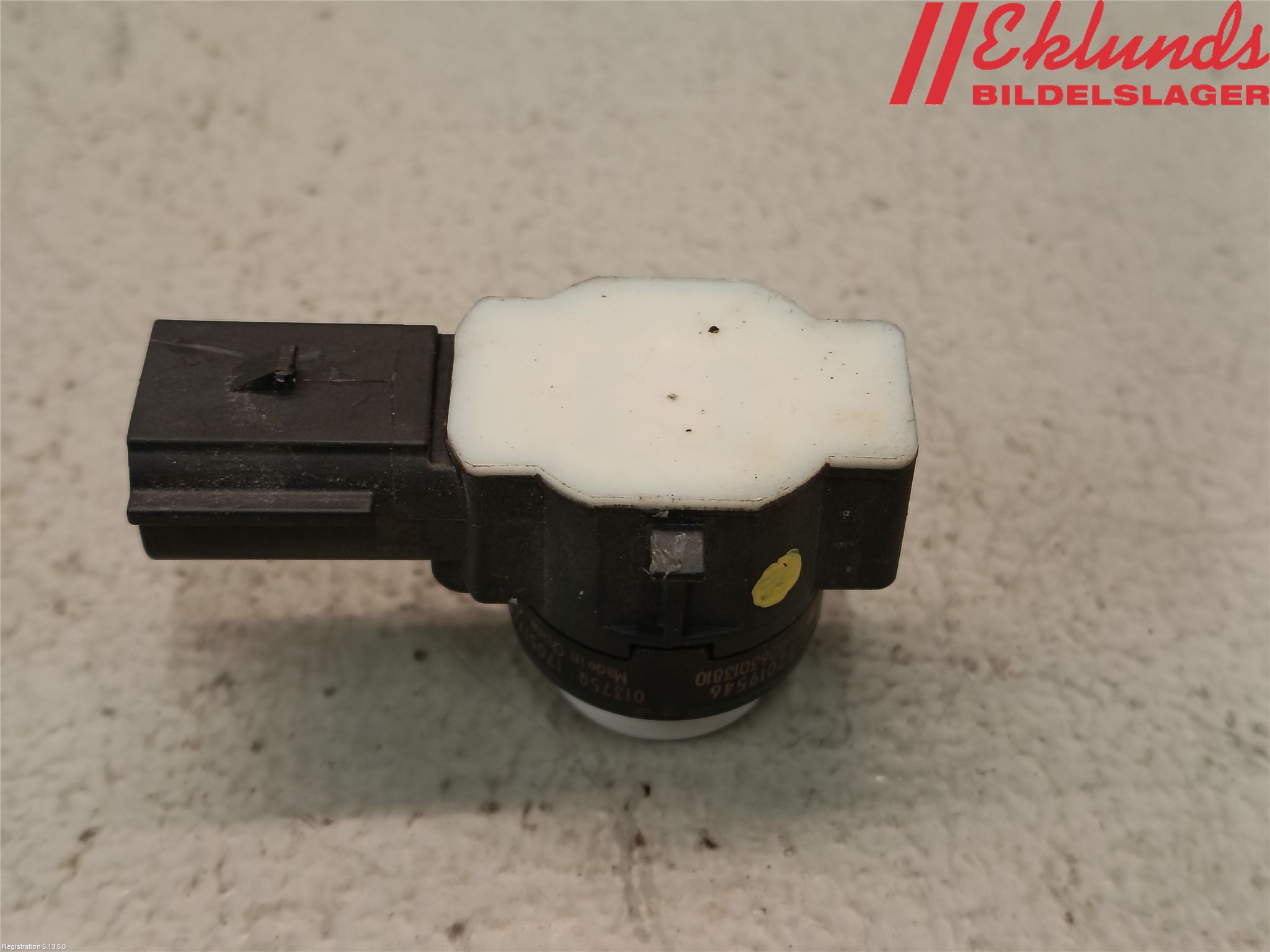 Opel CORSA E 15-19 Parkeringshjälp Frontsensor