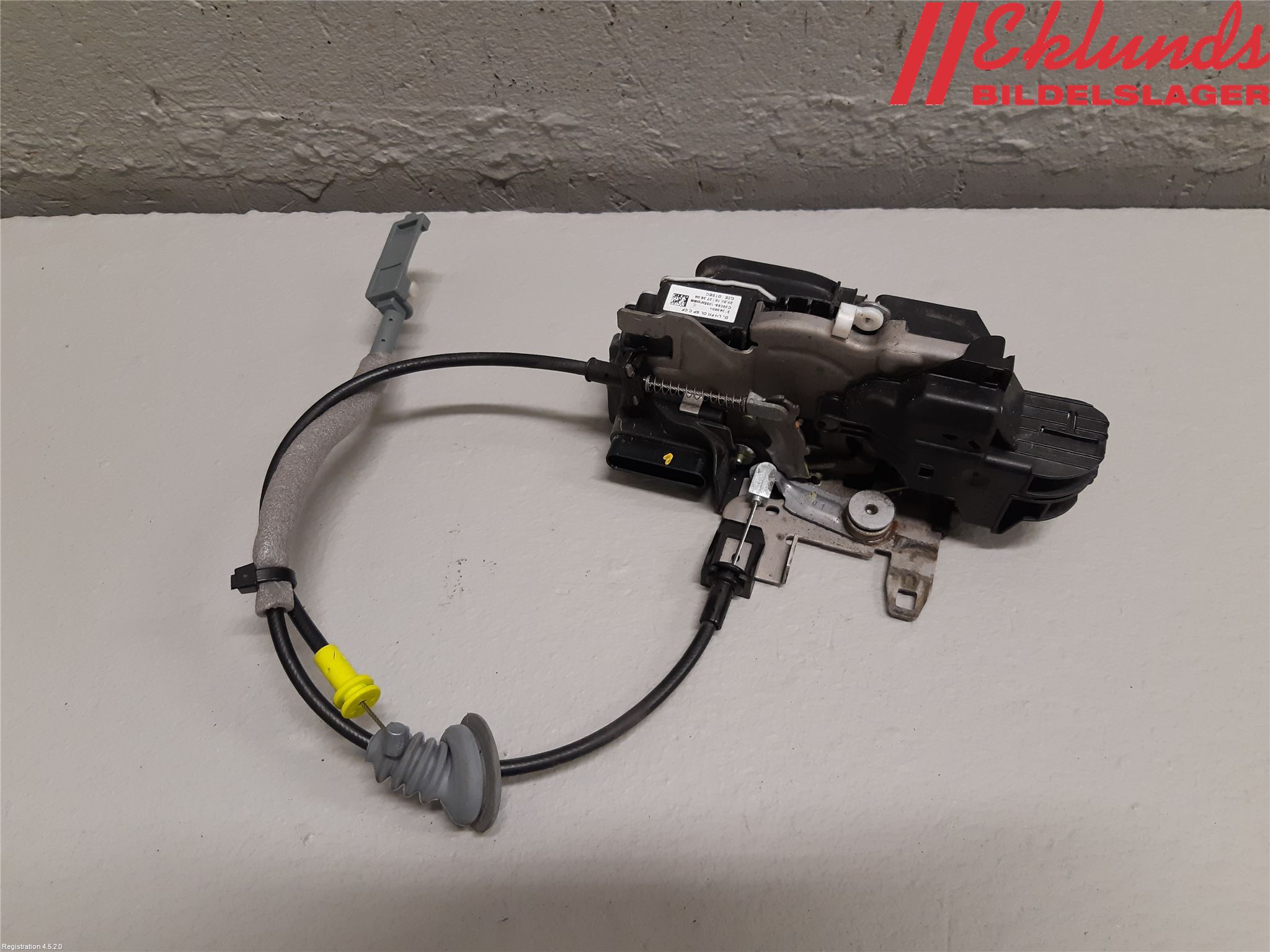 Volvo V90 17->> Låskista-Dörrlås