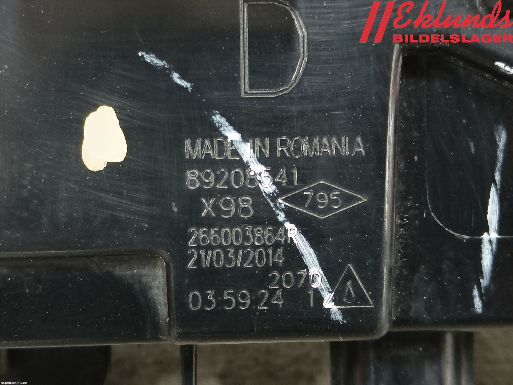 Renault CLIO IV 12-16 Positionsljus Fram Hö