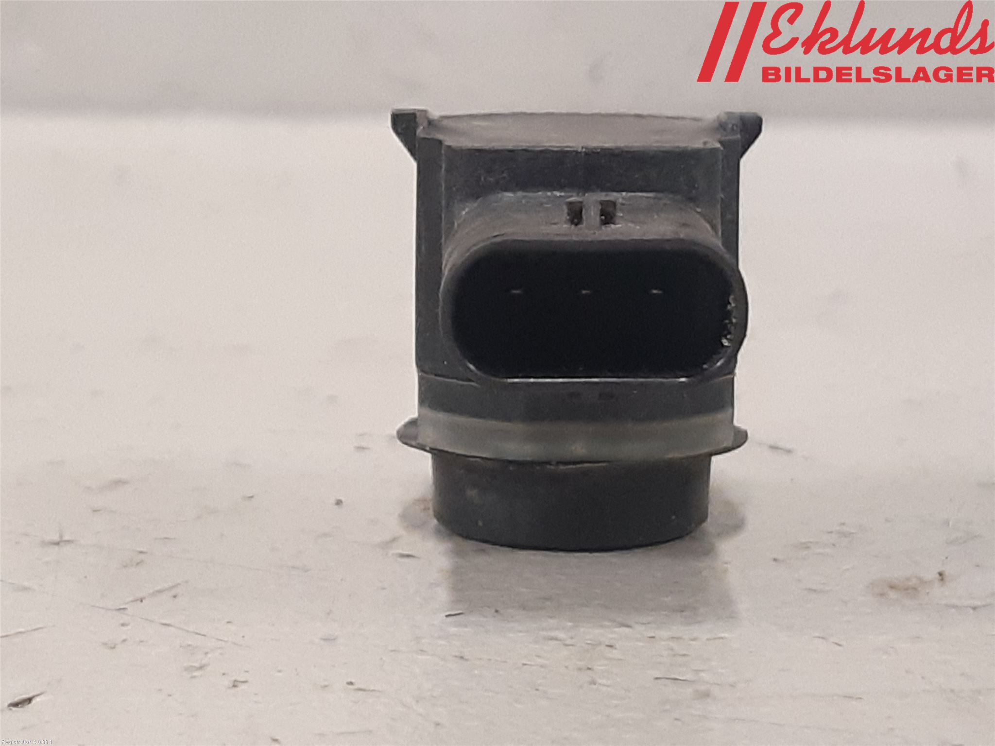 Volkswagen VW PASSAT 11-14 Parkeringshjälp Frontsensor