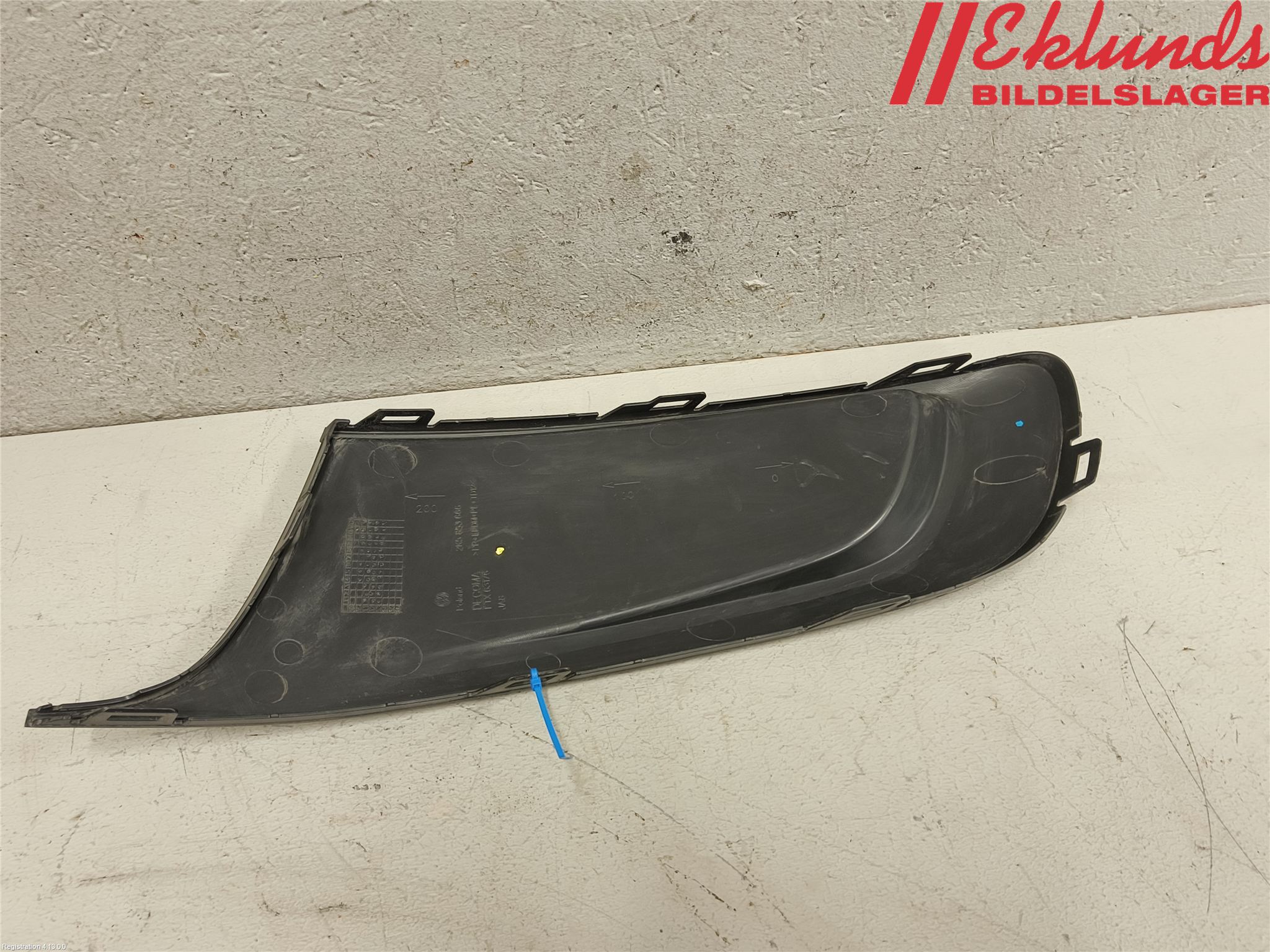 Volkswagen VW CADDY 11-15 Stötfångardel Fram Hö