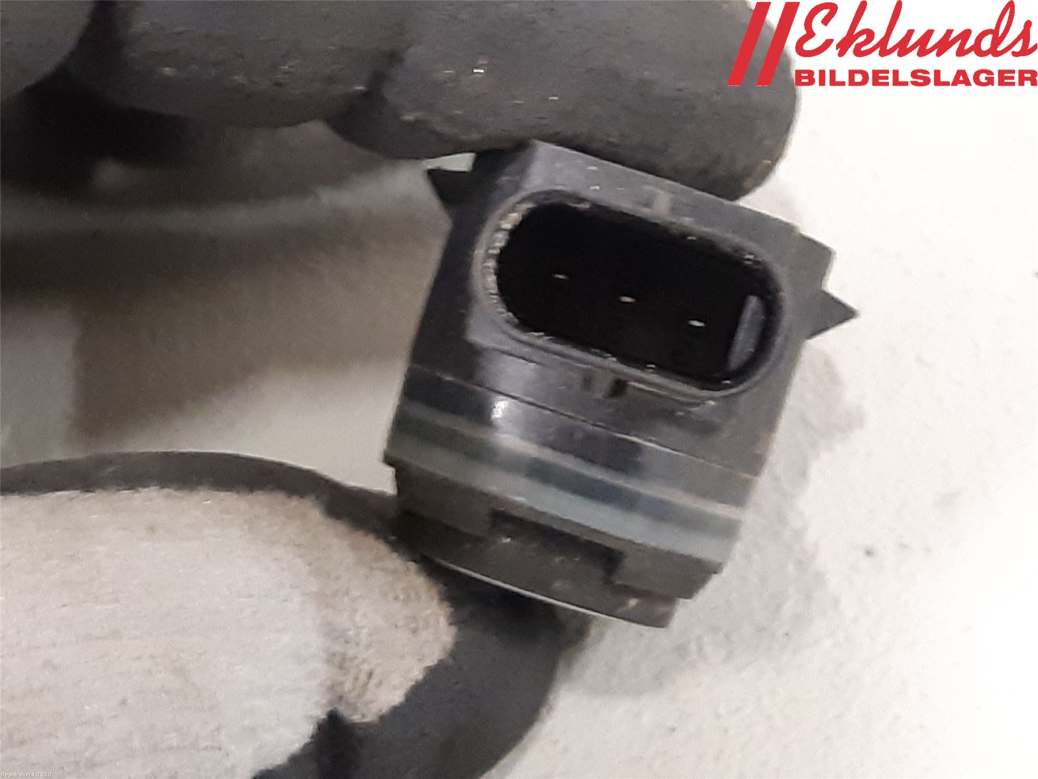 Volkswagen VW PASSAT 15-19 Parkeringshjälp Frontsensor