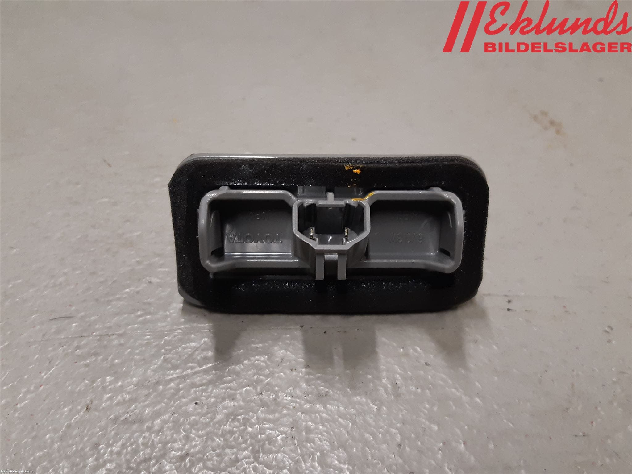 Lexus UX/300e 19- Skylt Belysning