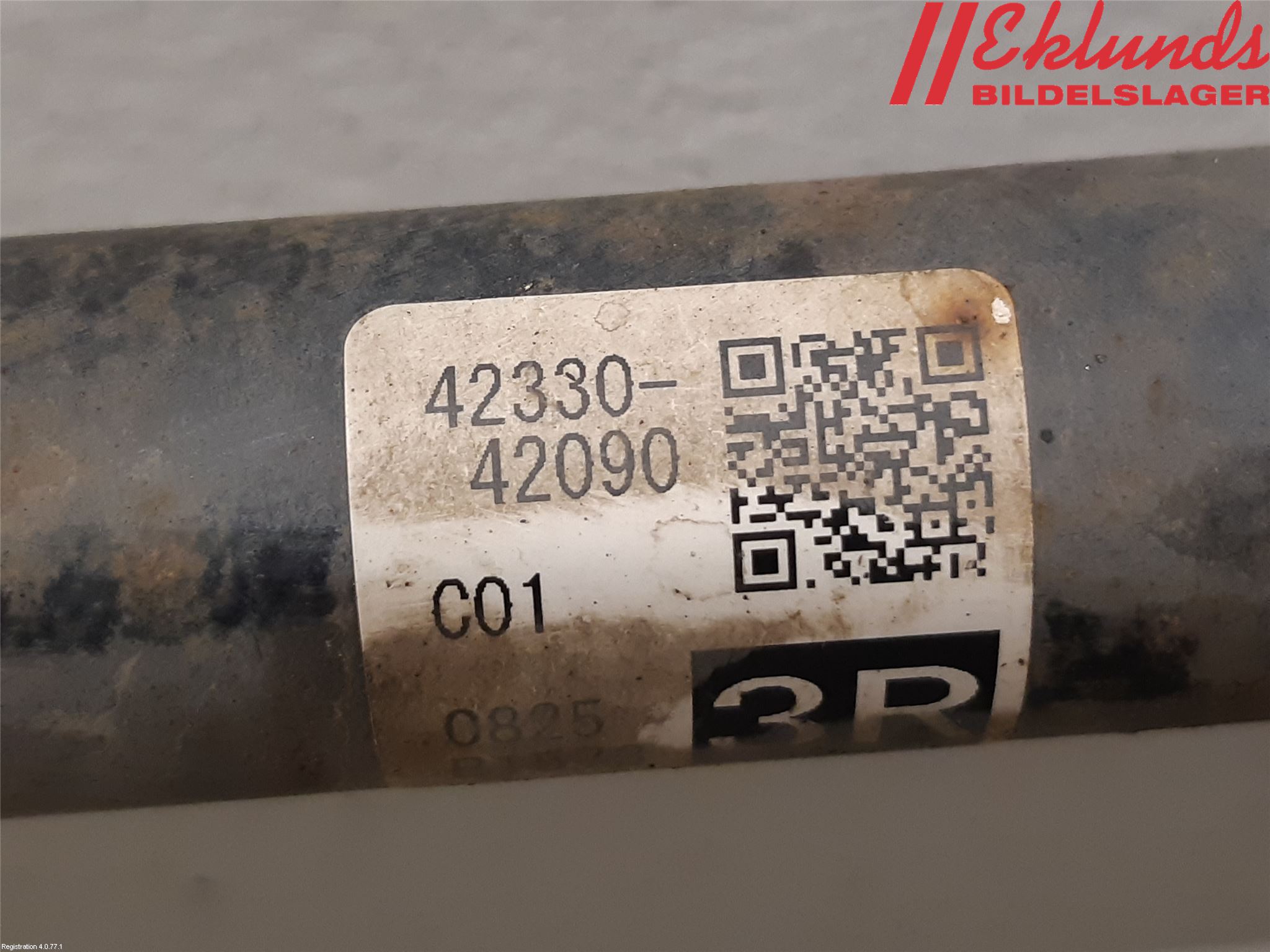 Toyota RAV4 19- Drivaxel Bak Höger