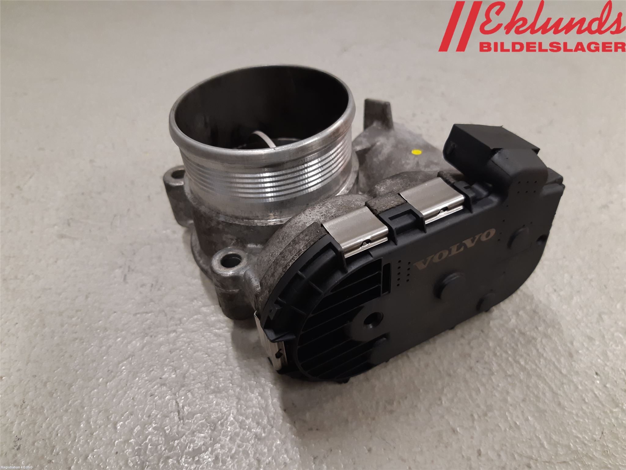 Volvo XC60 09-13 Injspjällhus