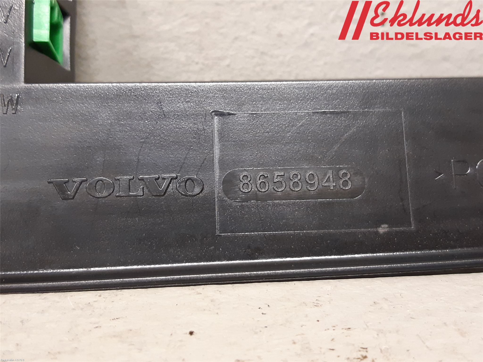 Volvo XC70 05-07 Bromsljus Bakruta
