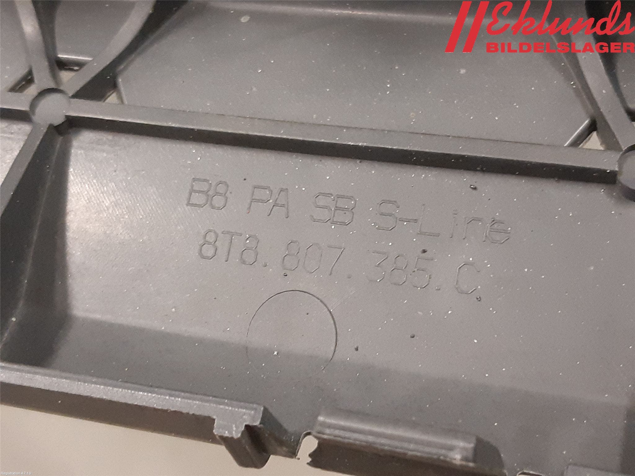Audi S5 07- Stötfångardel Bak Mitt
