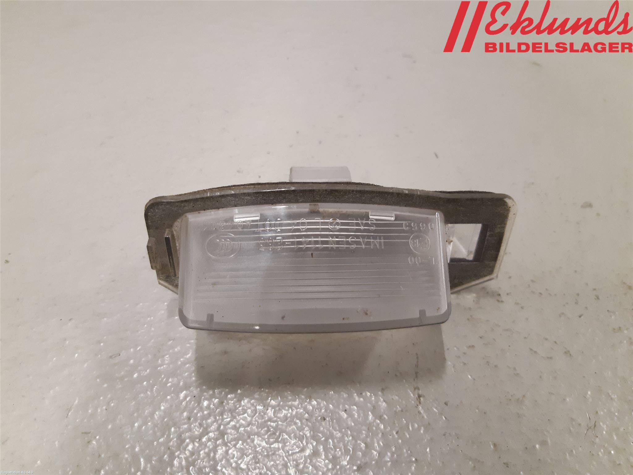 Mitsubishi OUTLANDER 13-21 Skylt Belysning