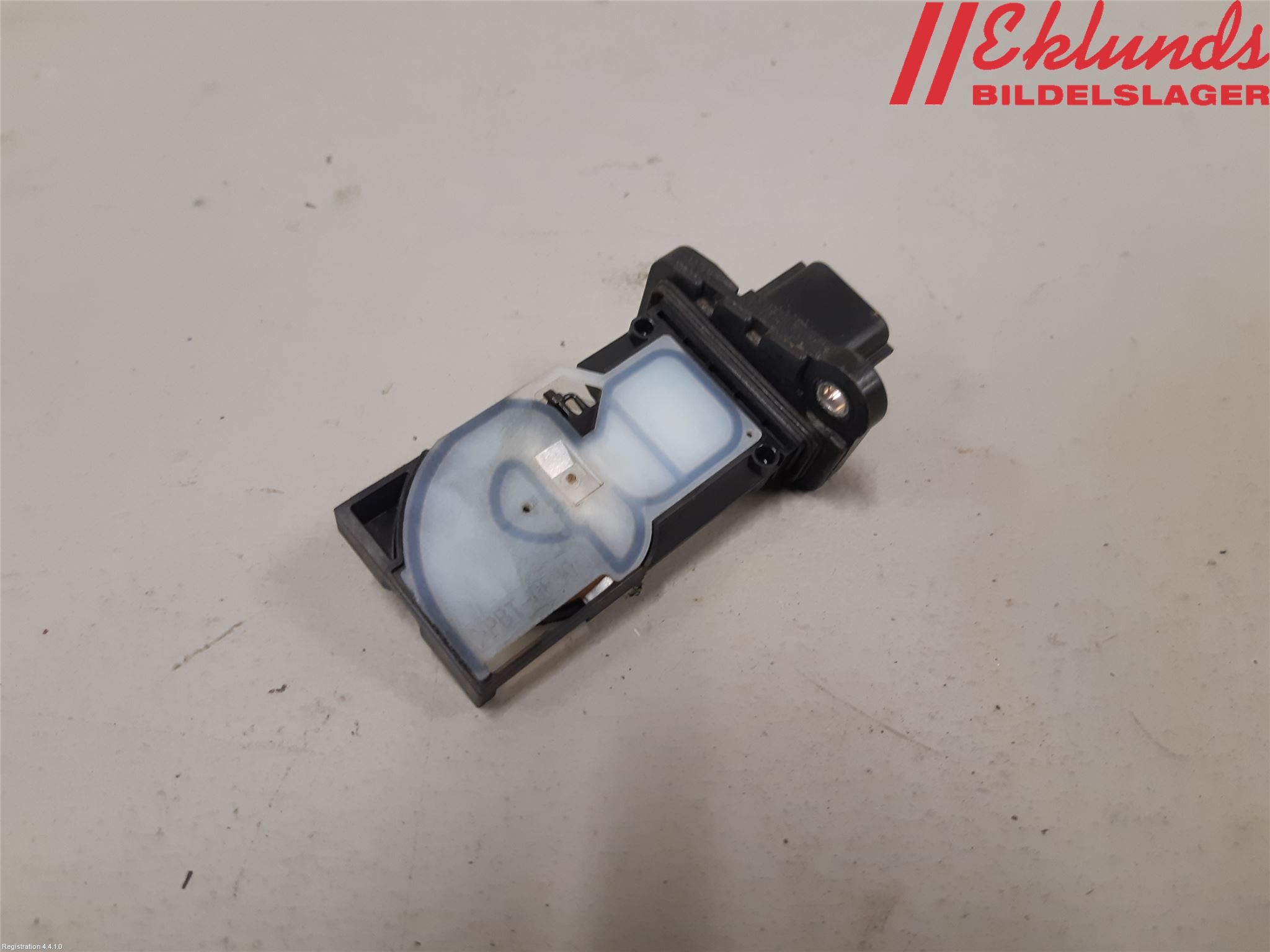 Opel MOVANO B 10-22 Injluftmassamätare