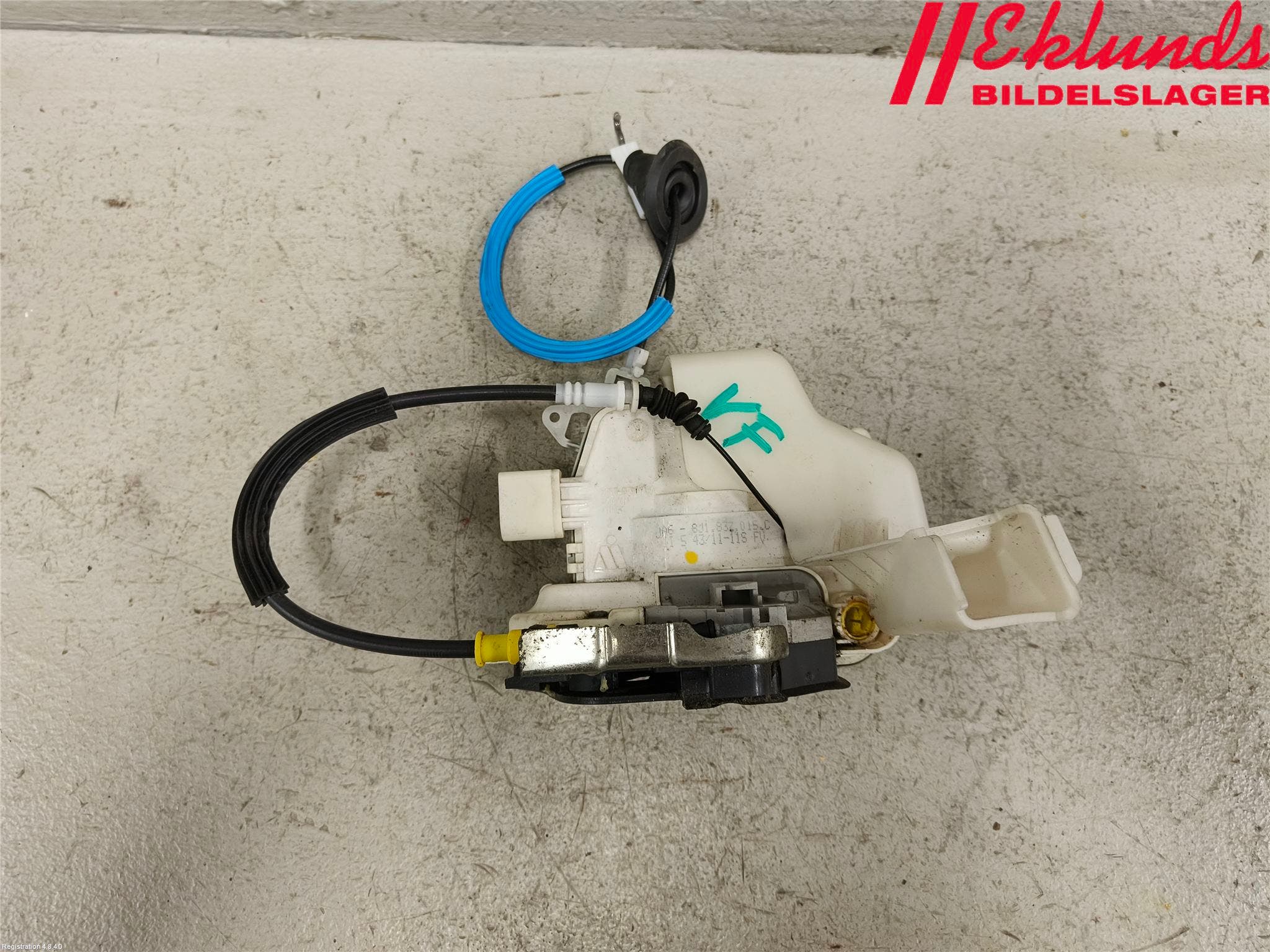 Audi A4/S4 08-11 Låskista-Dörrlås