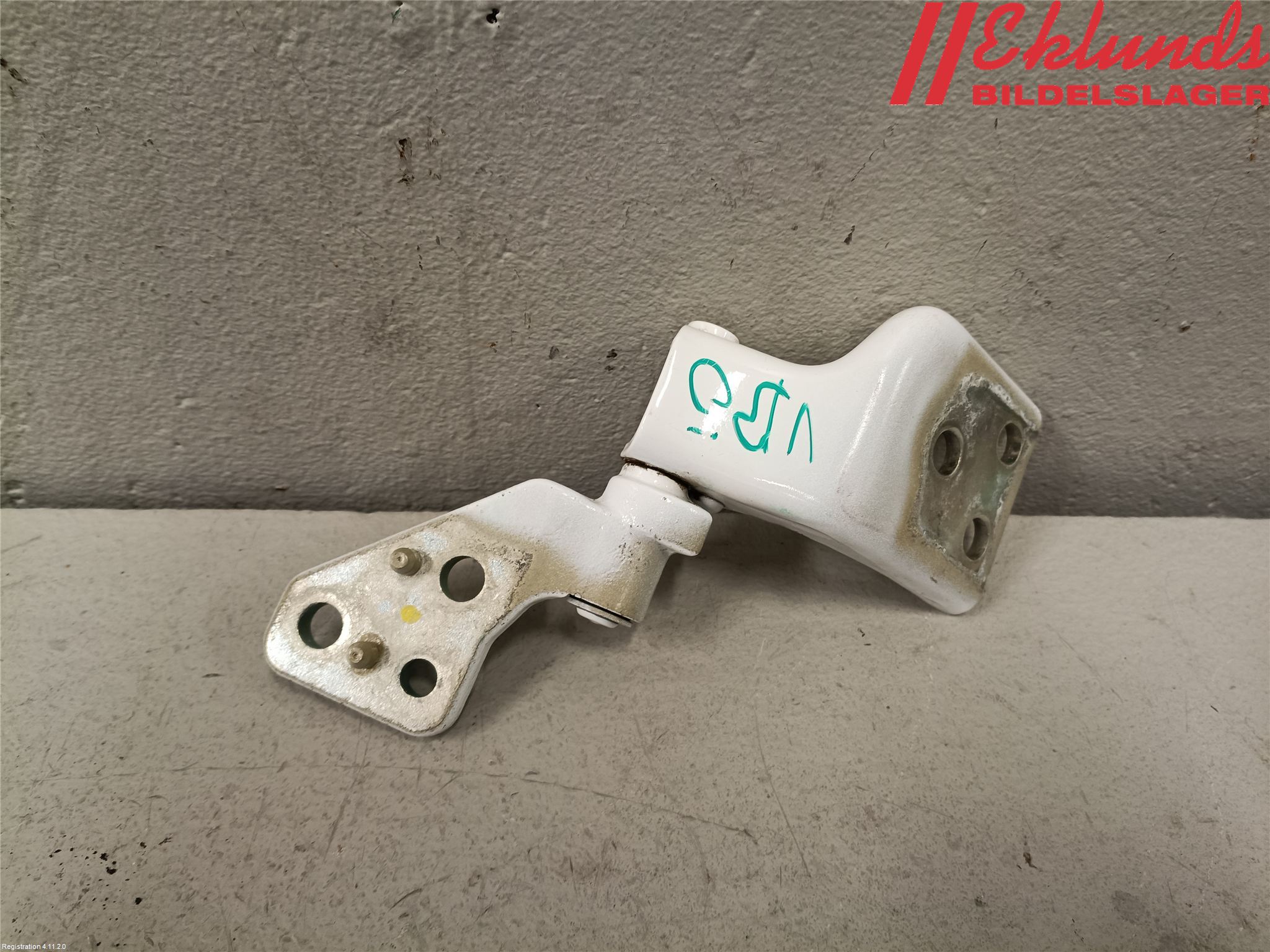 Peugeot PARTNER/E-PARTNER 19- Dörrgångjärn