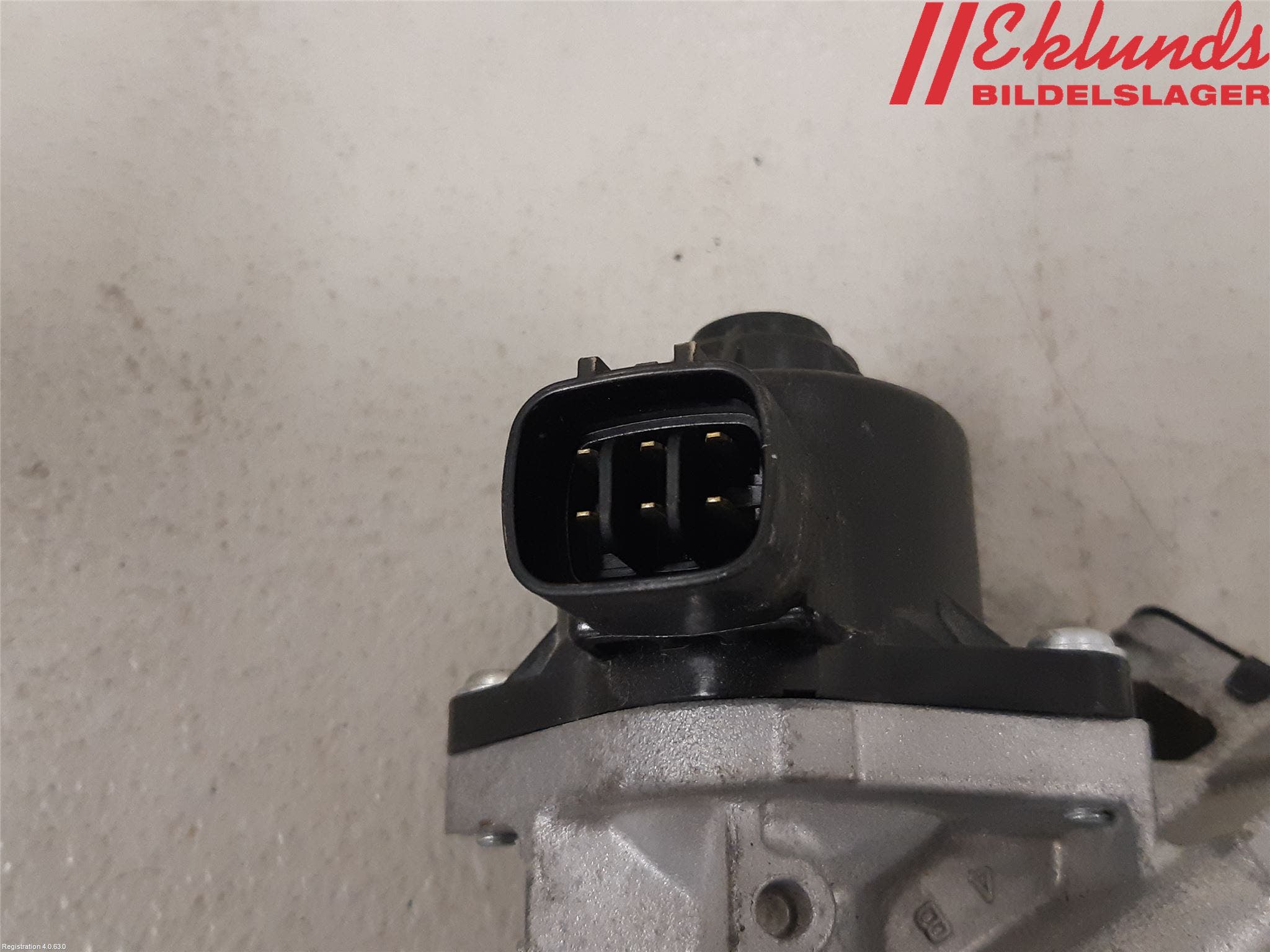 Toyota COROLLA 19- Avgaskylare