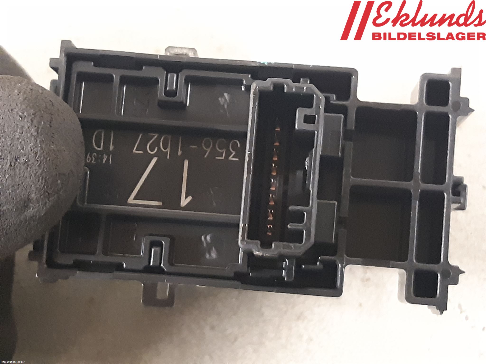 Toyota YARIS XP21 20- Strömställare Elhiss