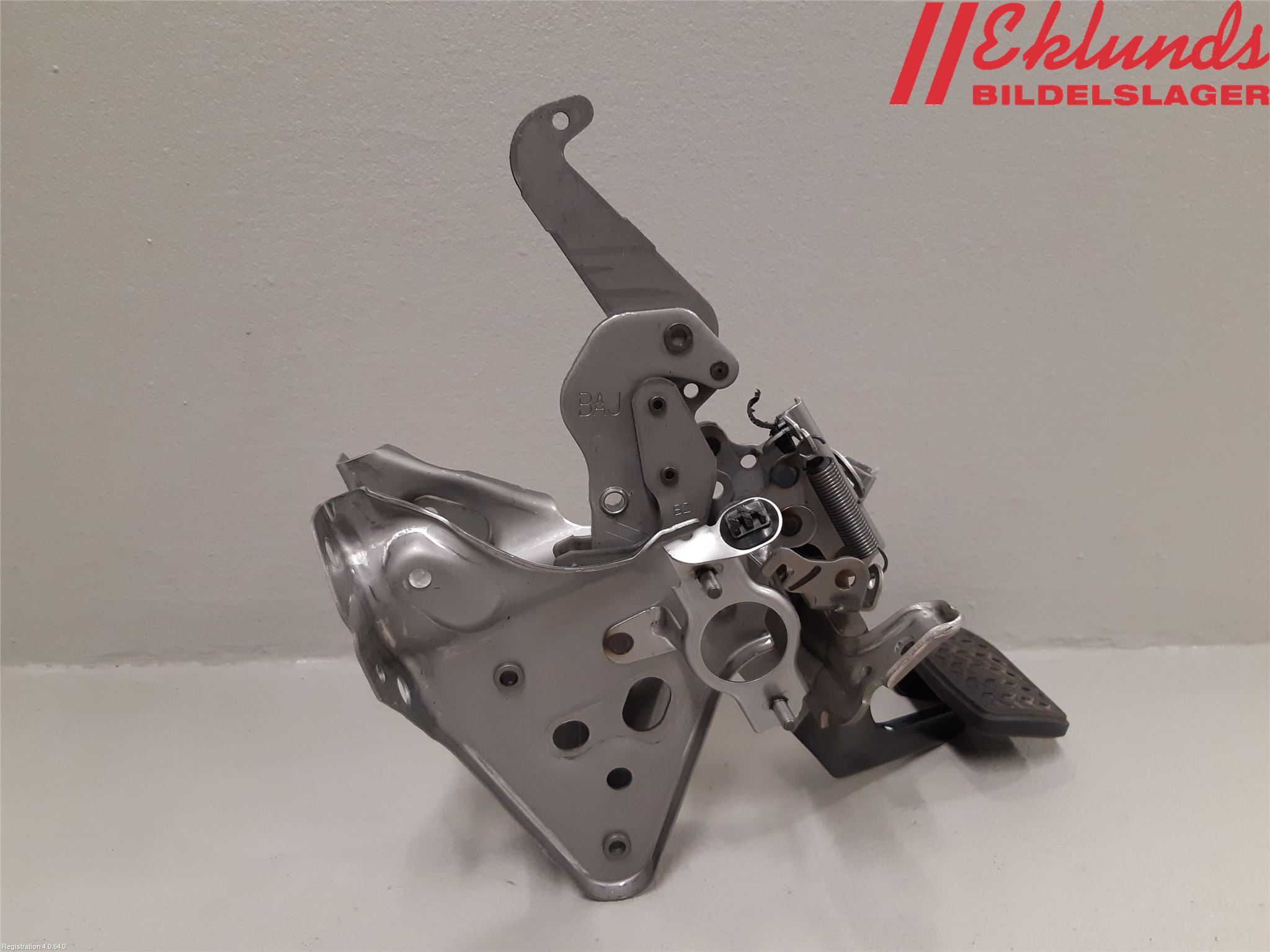 Toyota RAV4 19- Bromspedal