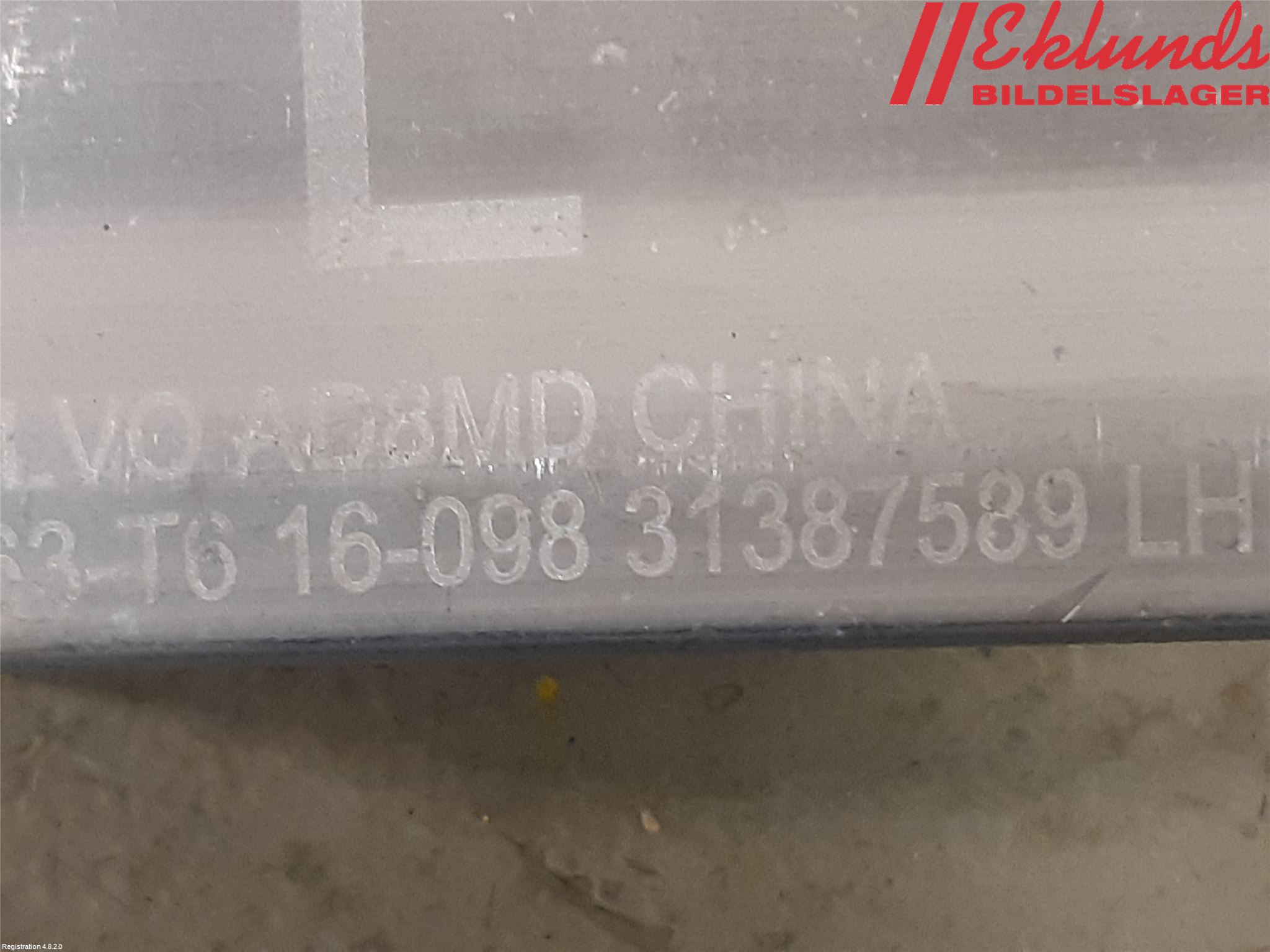 Volvo XC90/RECHARGE 16- Frontplåt