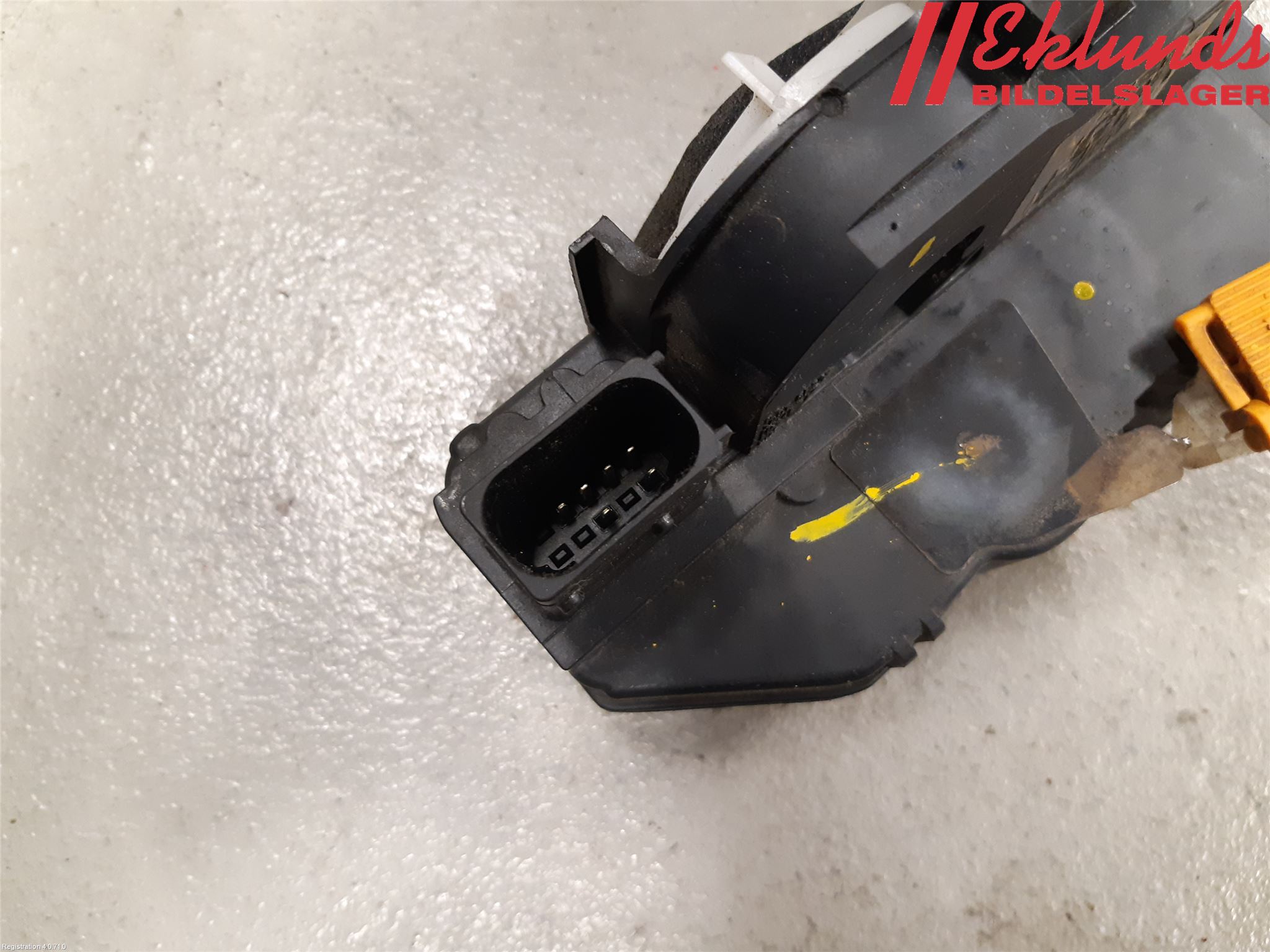 Opel INSIGNIA 09-16 Låskista-Dörrlås