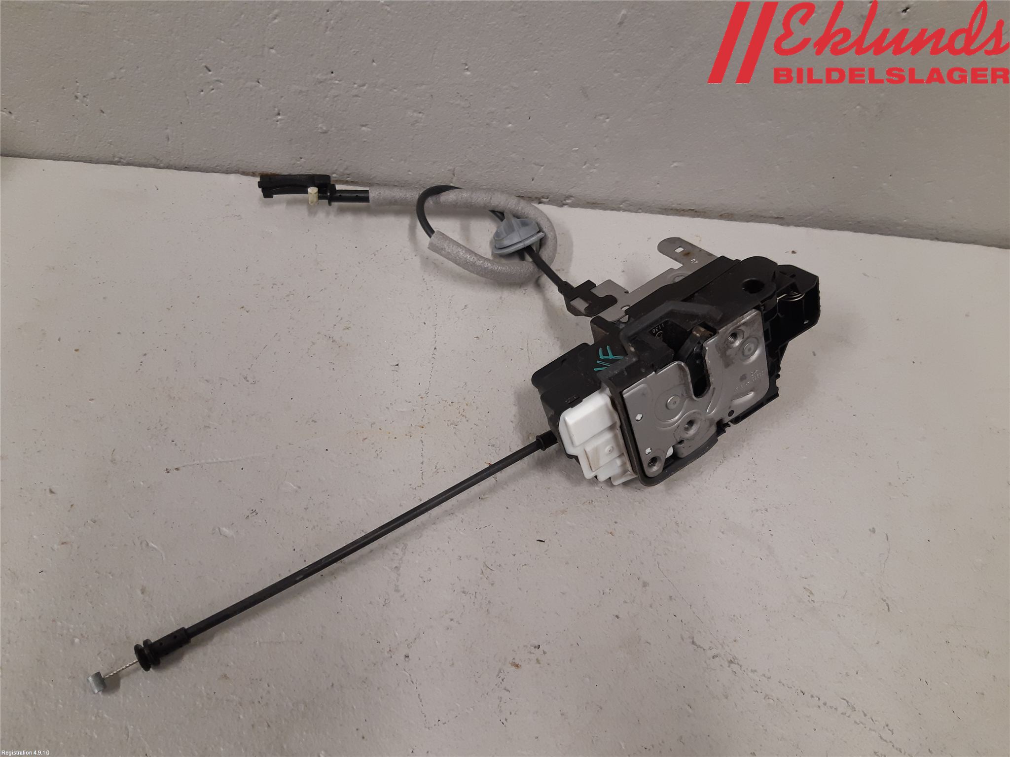 Volvo V40 12-19 Låskista-Dörrlås