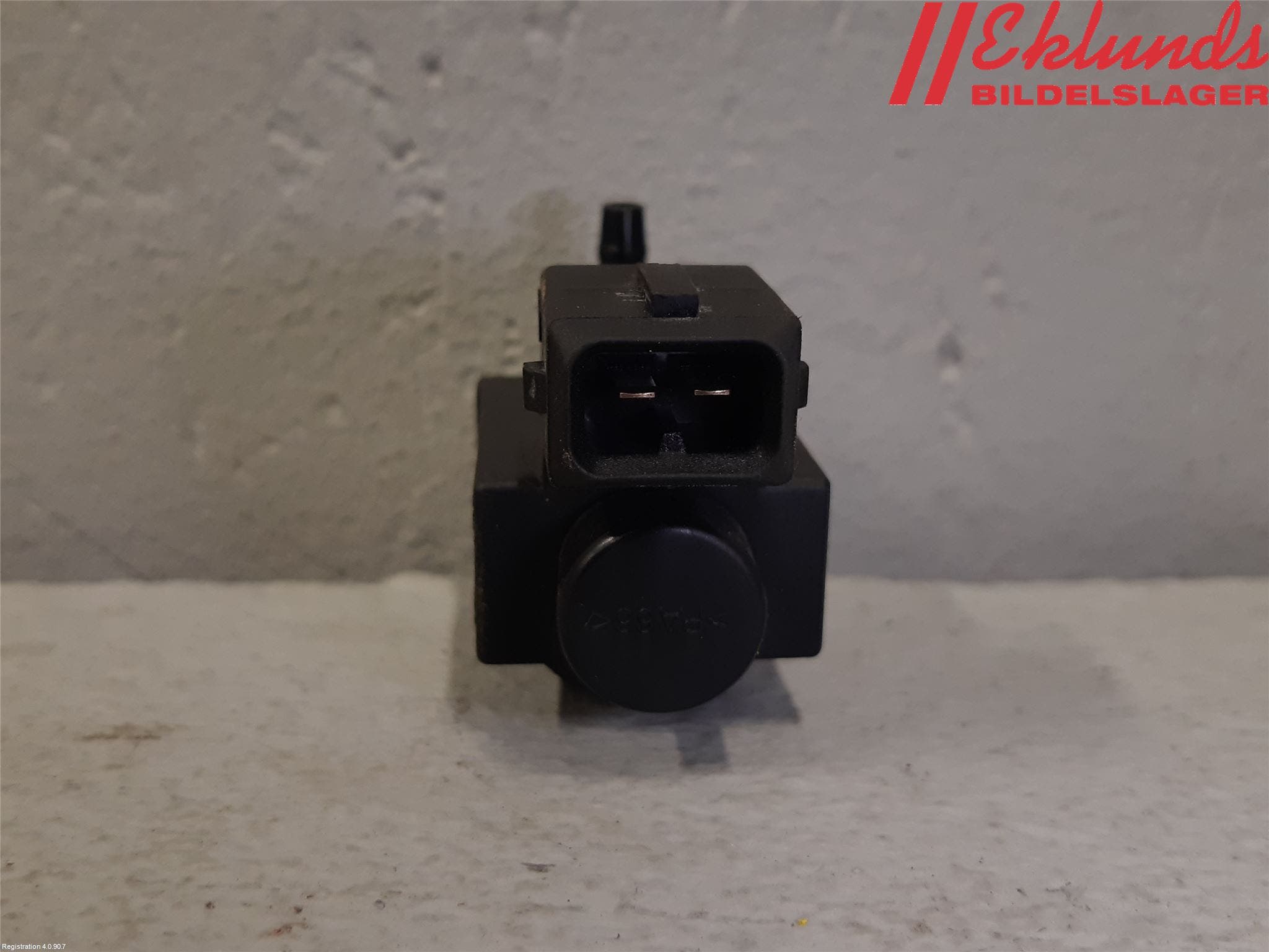 BMW 3 F30/F31/F80 12-19 Vakuumventil