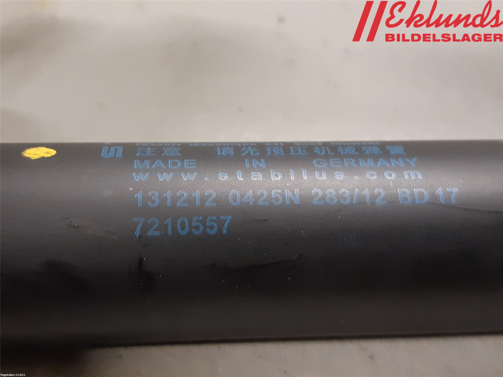 BMW 5 F10/F11/F18 09-17 Gasfjäder Baklucka
