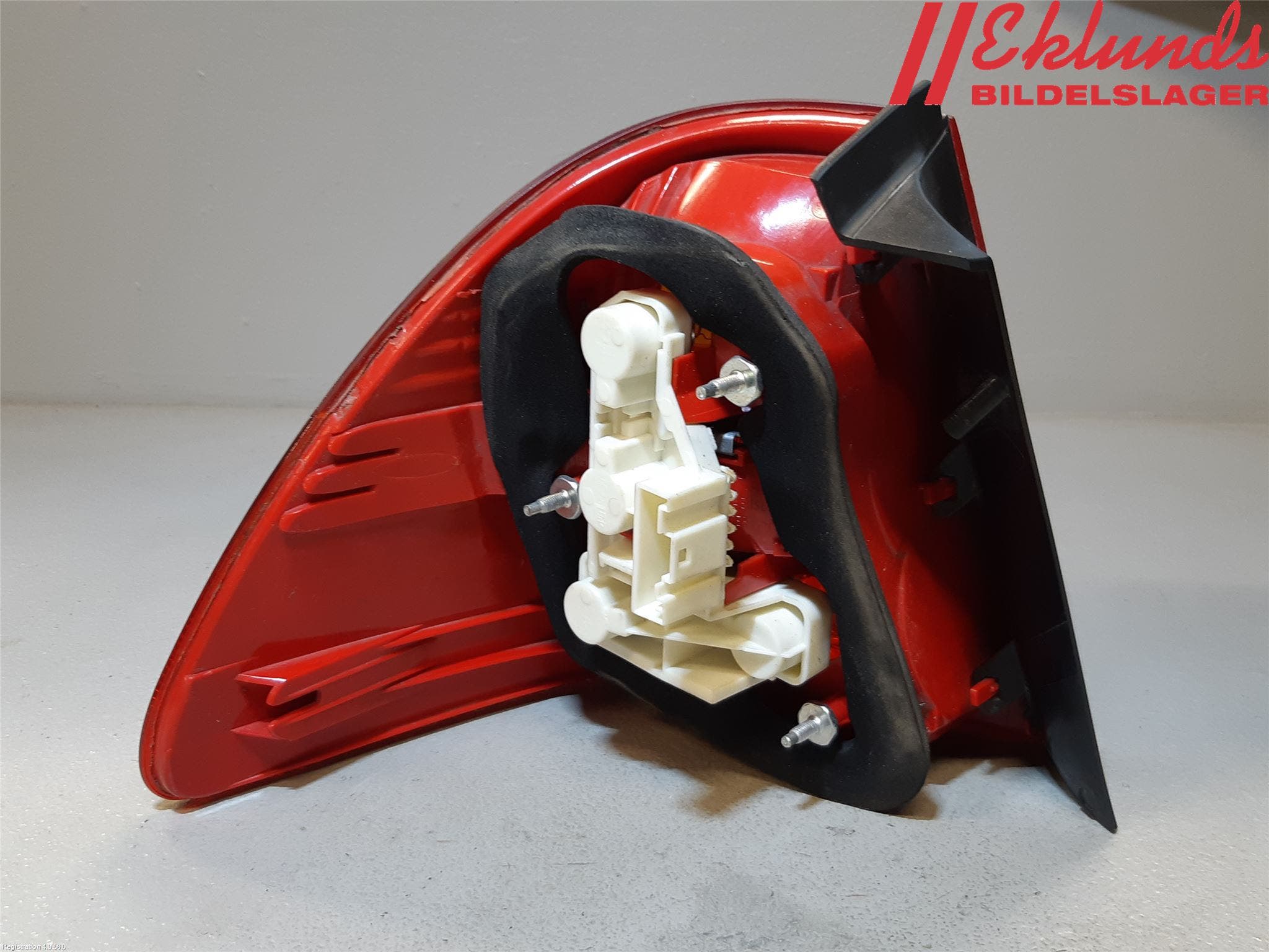 BMW 3 E90/91 SED/TOU 05-12 Bakljus Höger