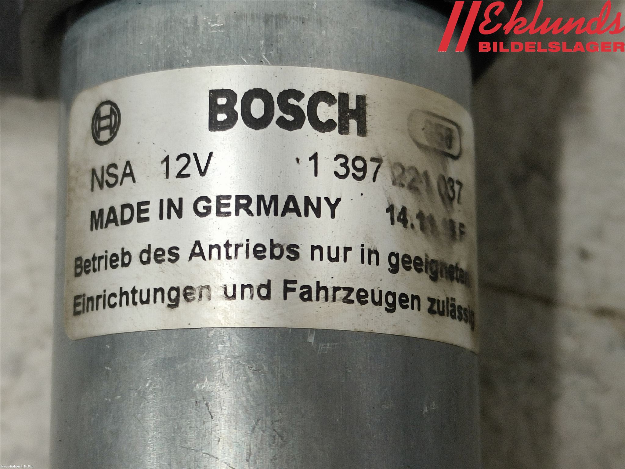 Audi A4/S4 B9 20- Bakluckeöppnare Automatisk