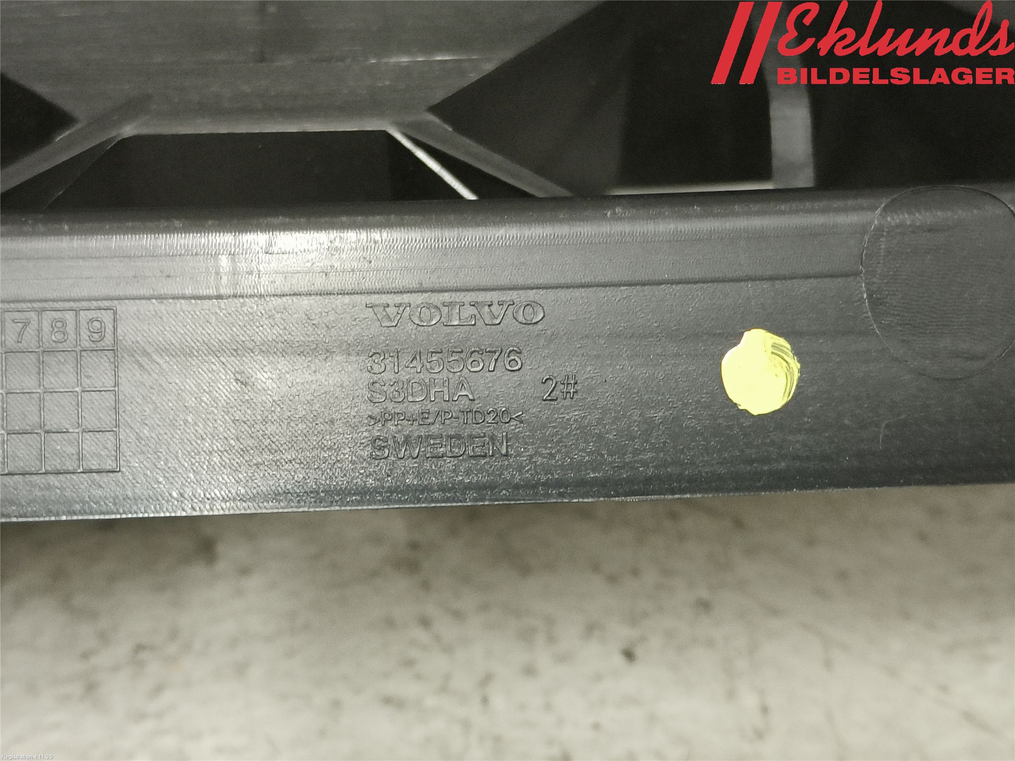 Volvo V60 19- Stötfångare Deformelement Bak