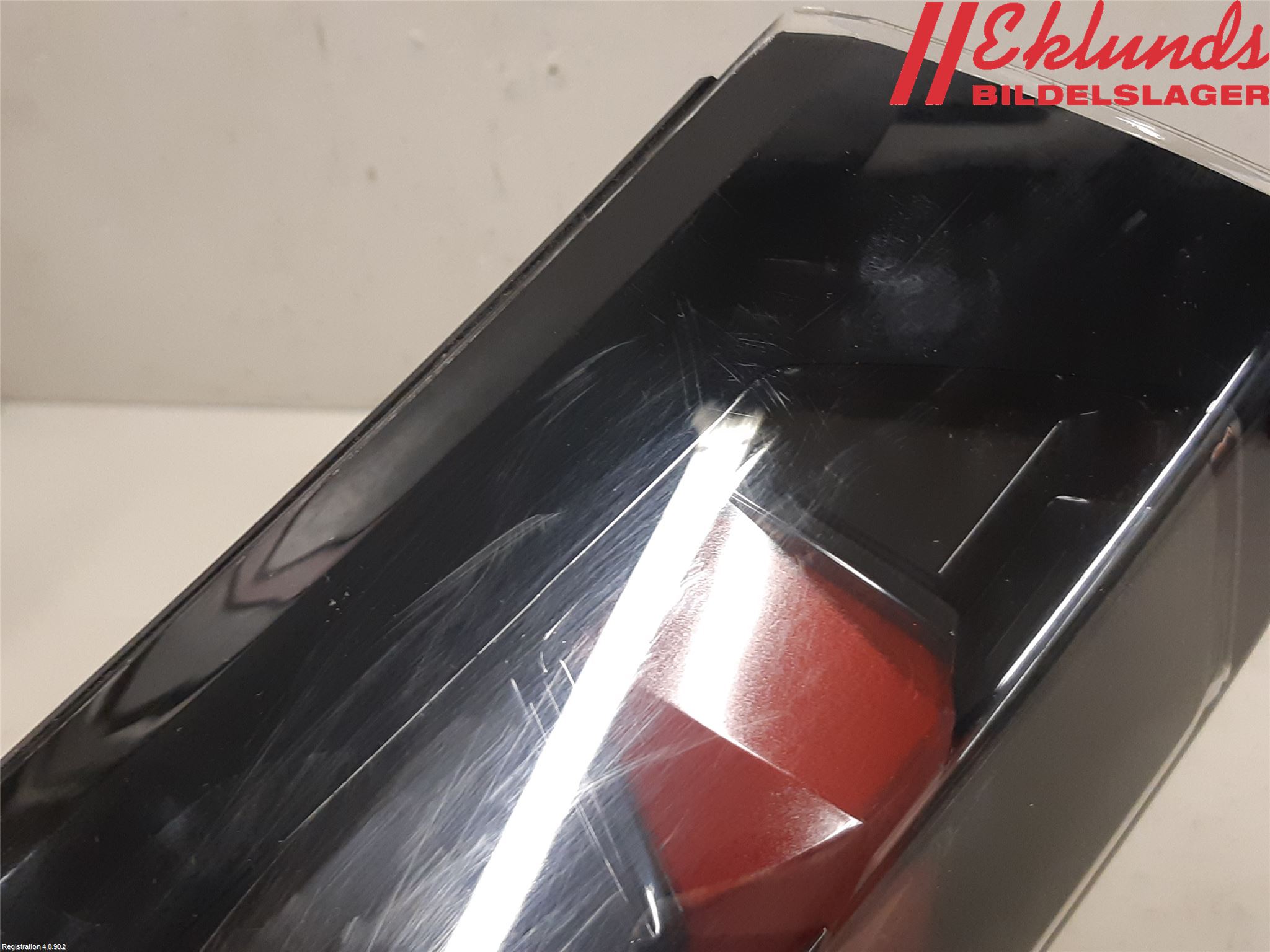 Peugeot 2008/E-2008 20- Bakljus Lucka Vä