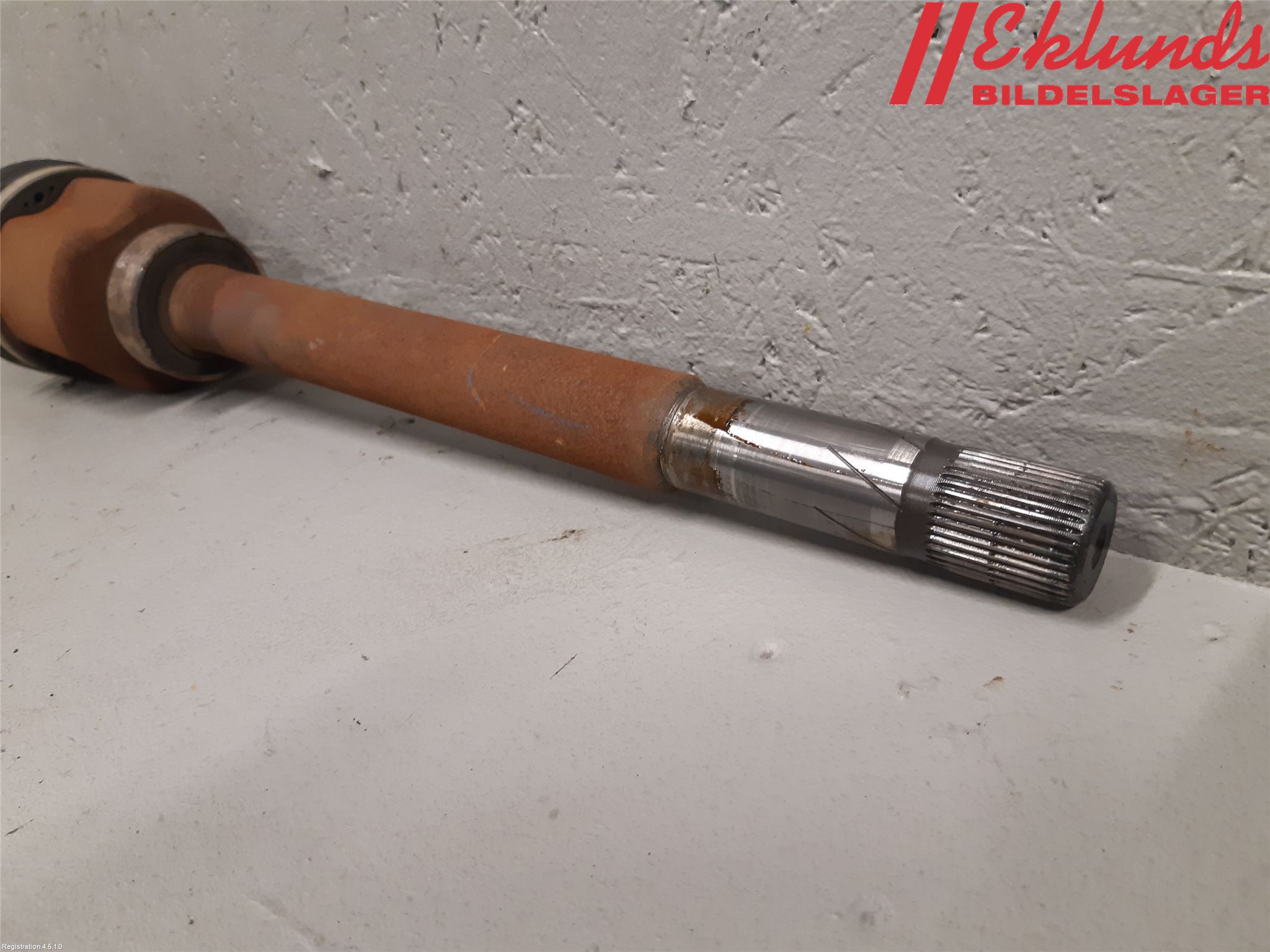 Renault TRAFIC/E-TECH 15- Drivaxel Fram Höger