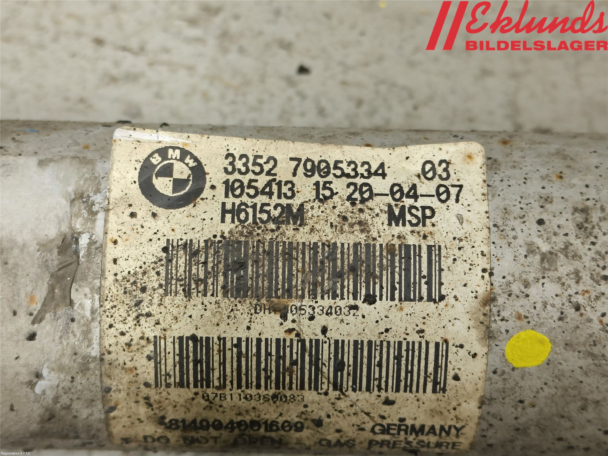 BMW 5 E60/61 Sed/Tou 02-10 Stötdämpare Bak
