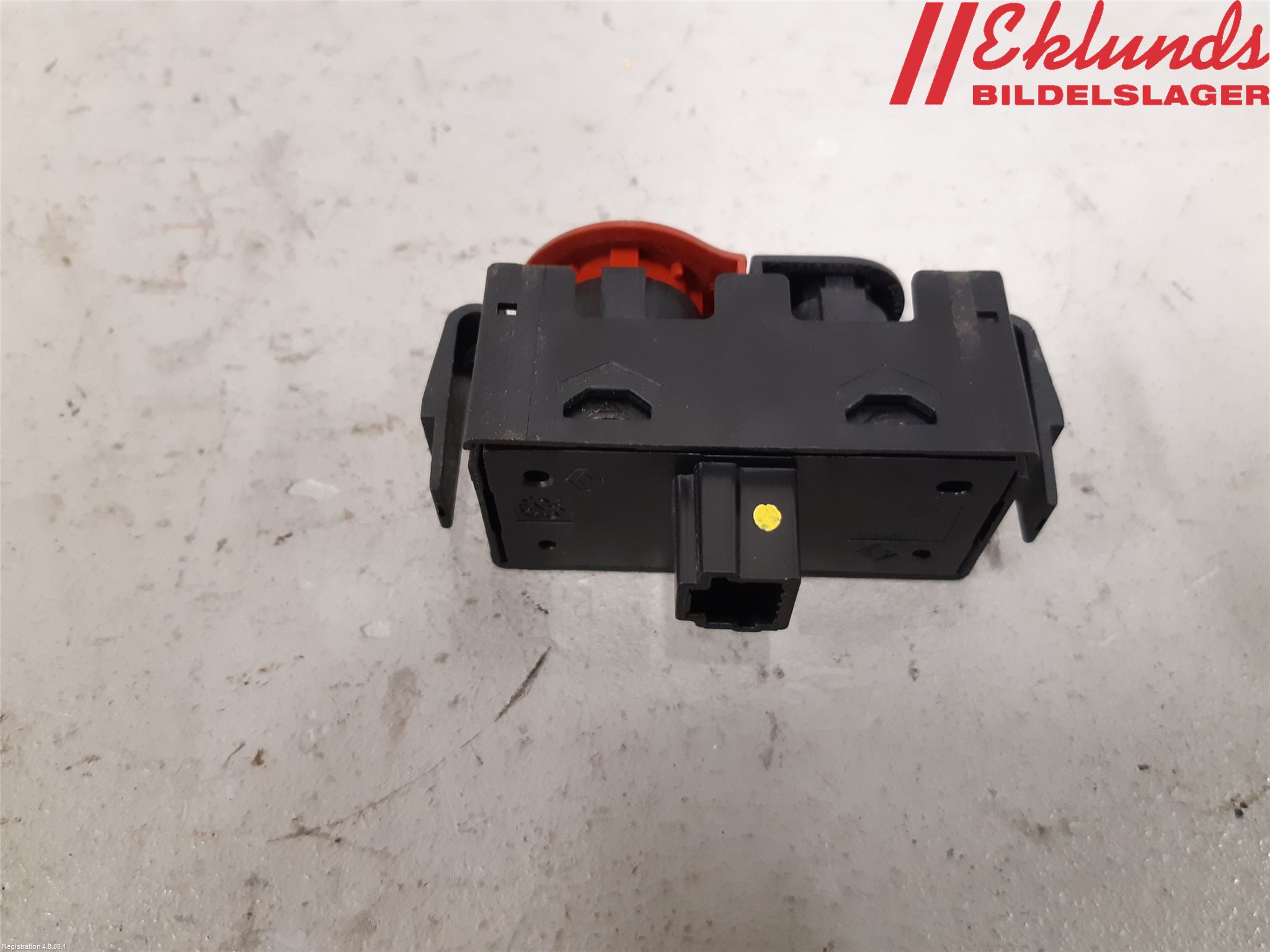 Renault KANGOO II 08-14 Strömställare Varnings
