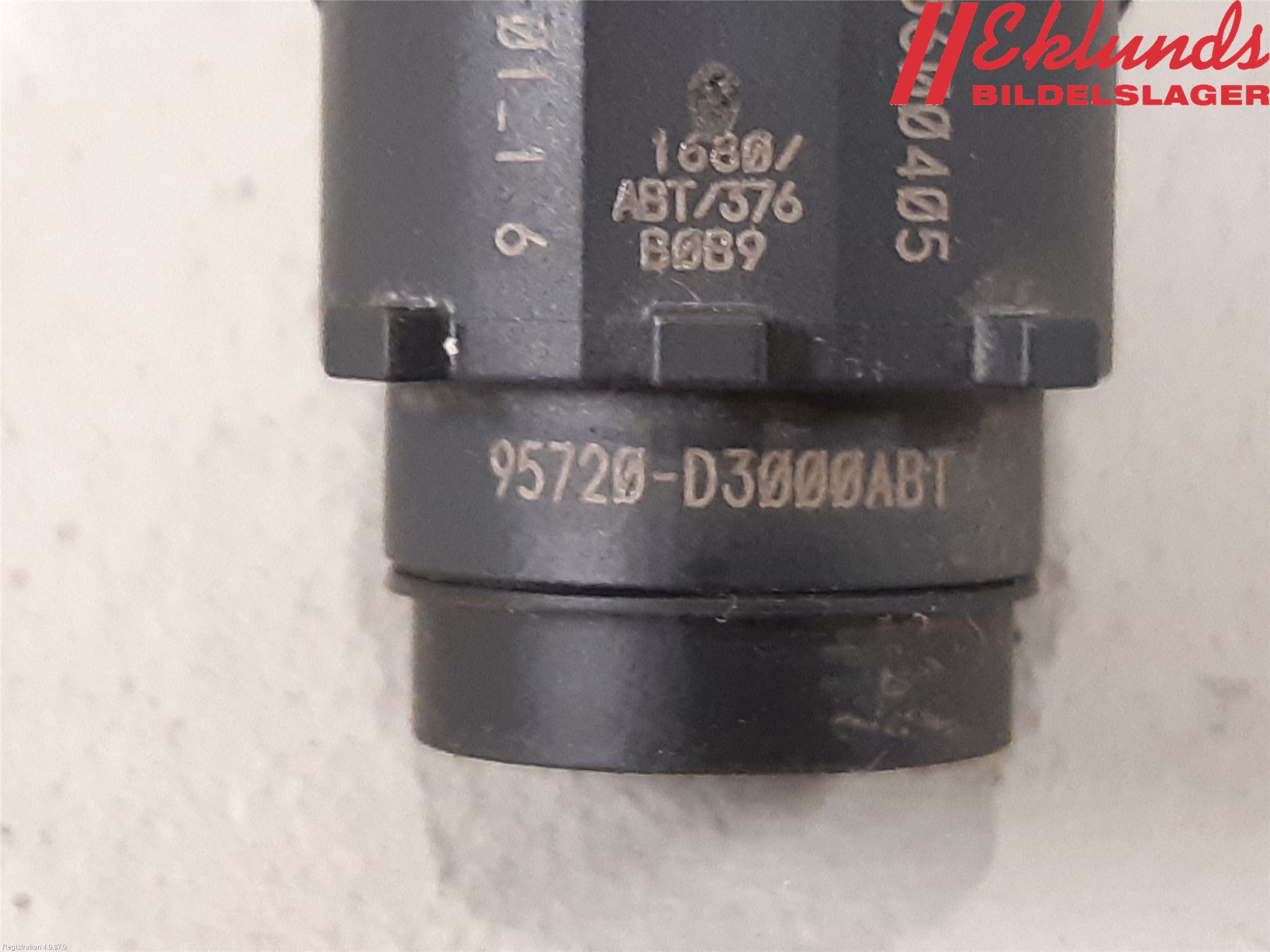 Kia OPTIMA 16-20 Parkeringshjälp Frontsensor