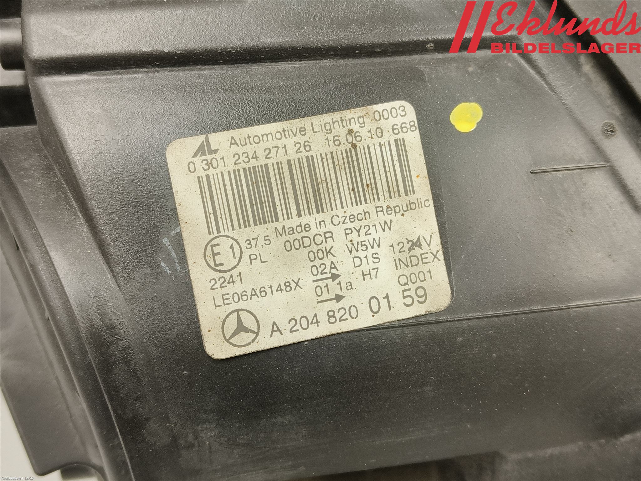 Mercedes-Benz MB C-KLASS (W204) 07-15 Strålkastare Vänster