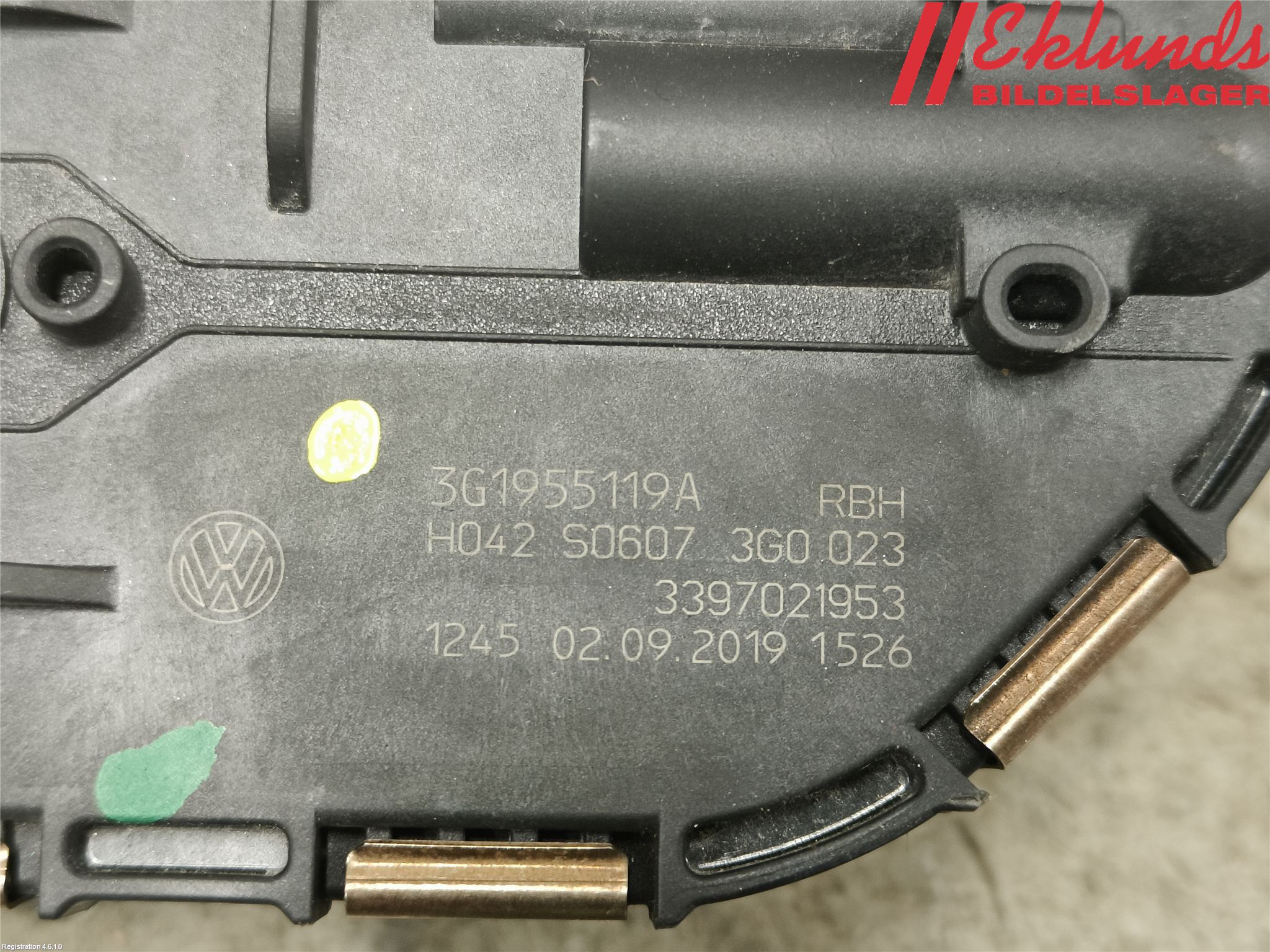 Volkswagen VW PASSAT 20-24 Torkarmotor Vindruta