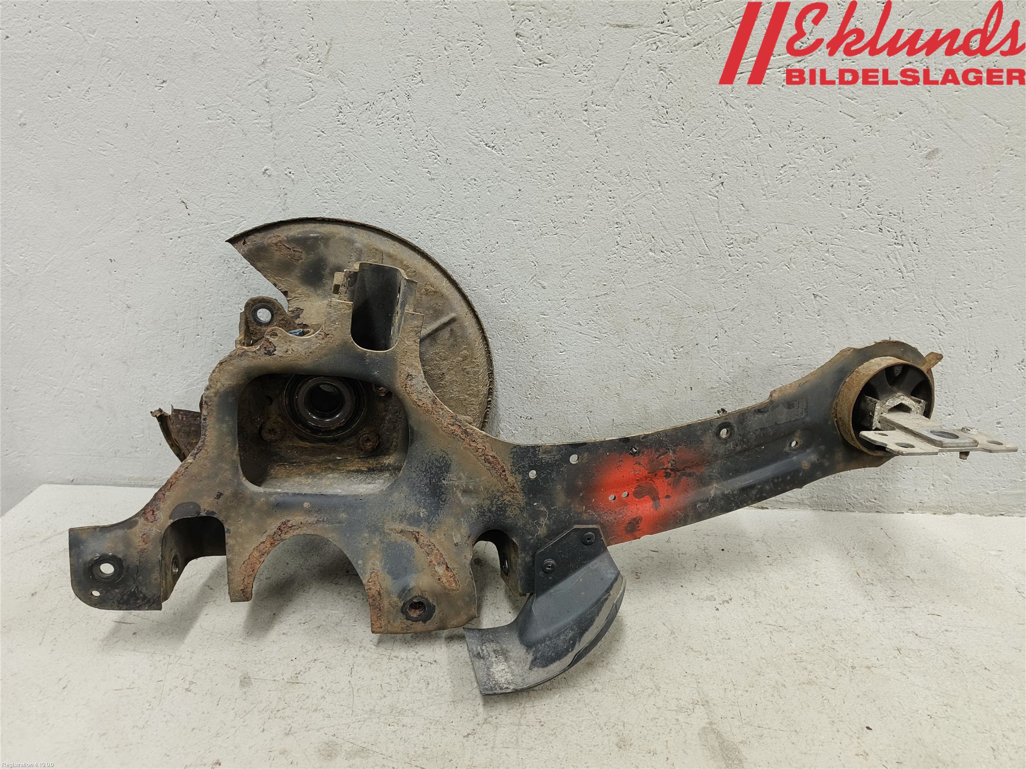 Volvo XC60 09-13 Hjullagerhus-Spindel Vä B