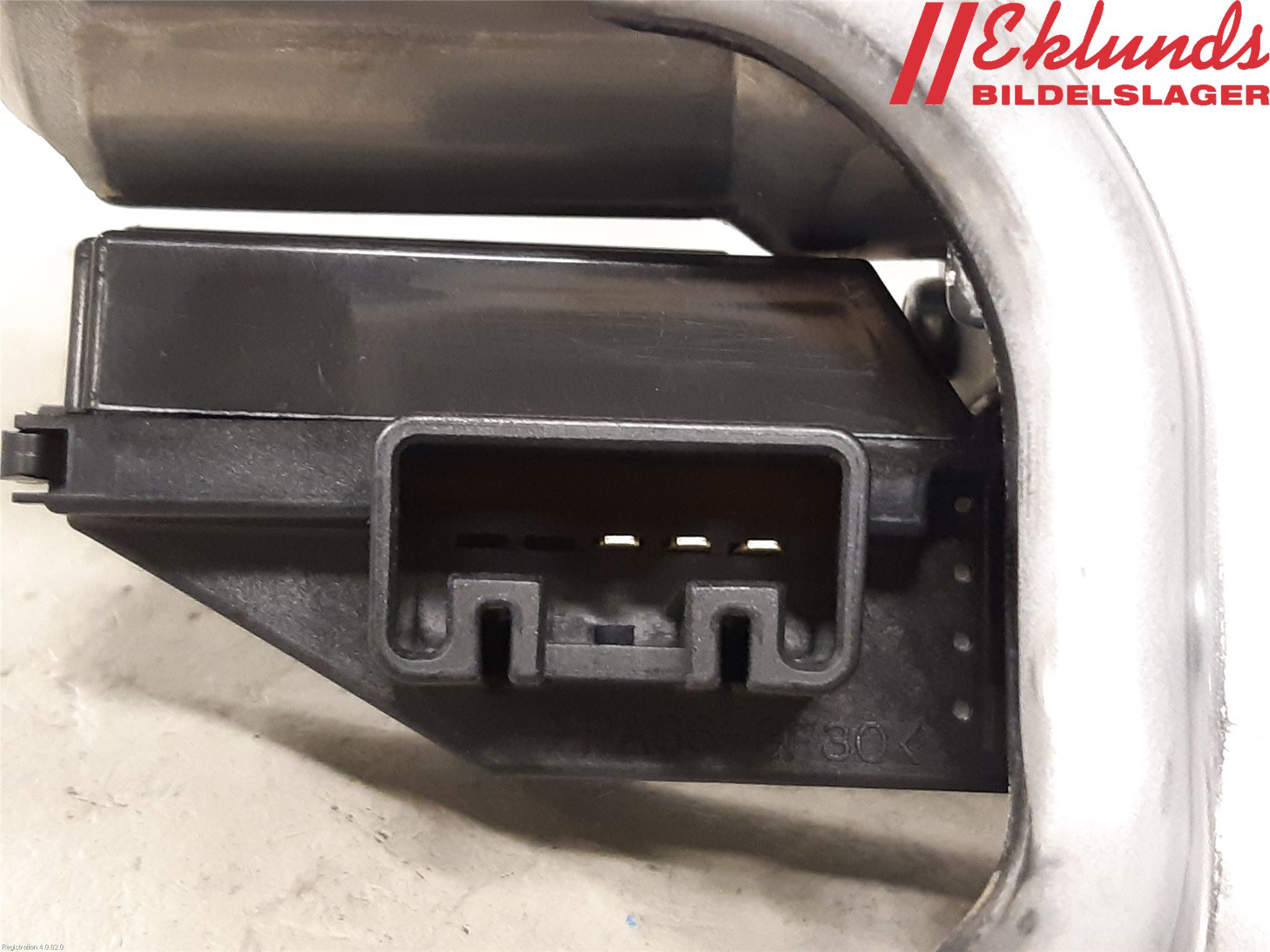 Toyota YARIS CROSS XP21 21- Torkarmotor Baklucka