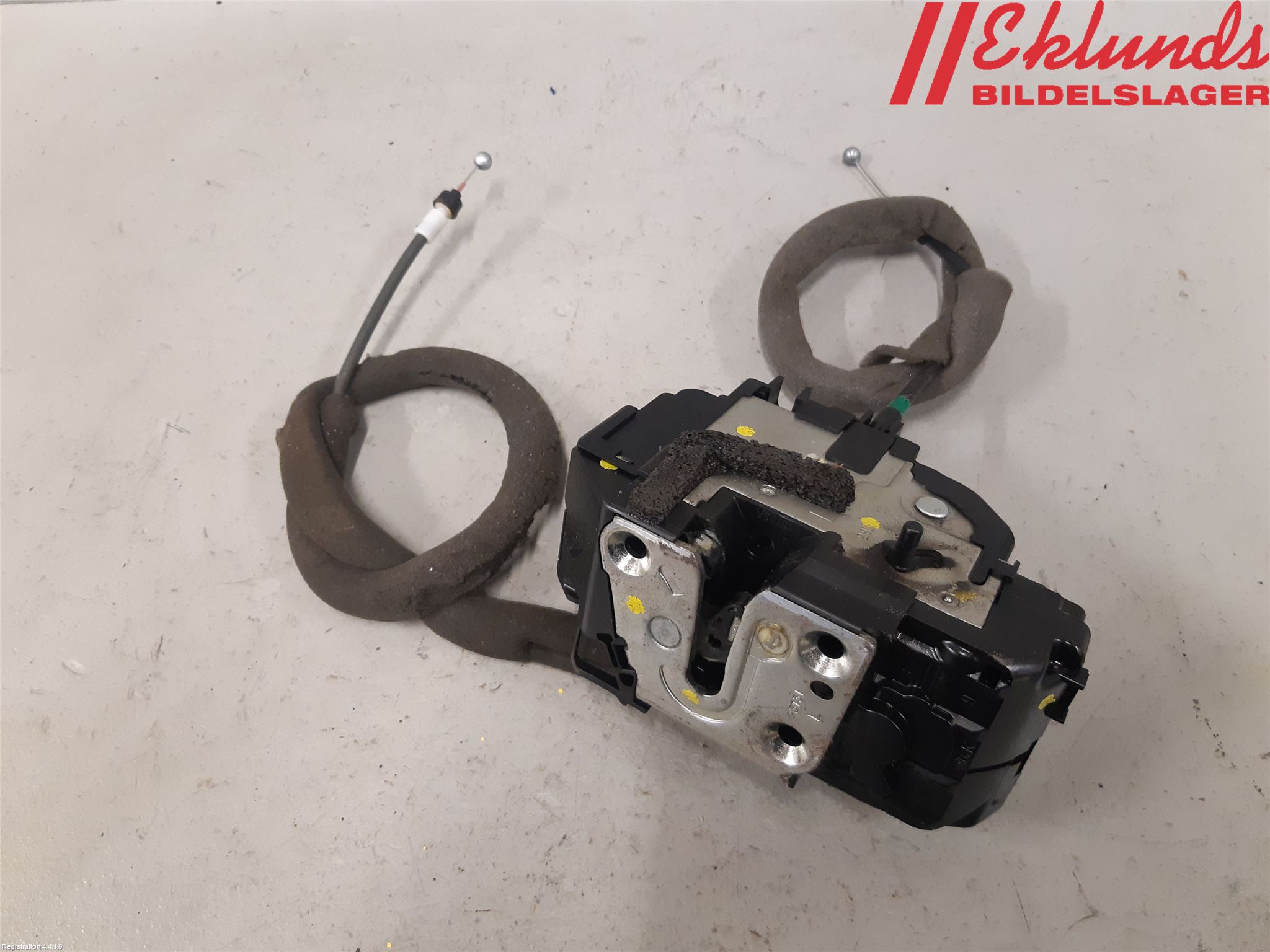 Nissan QASHQAI 10-14 Låskista-Dörrlås